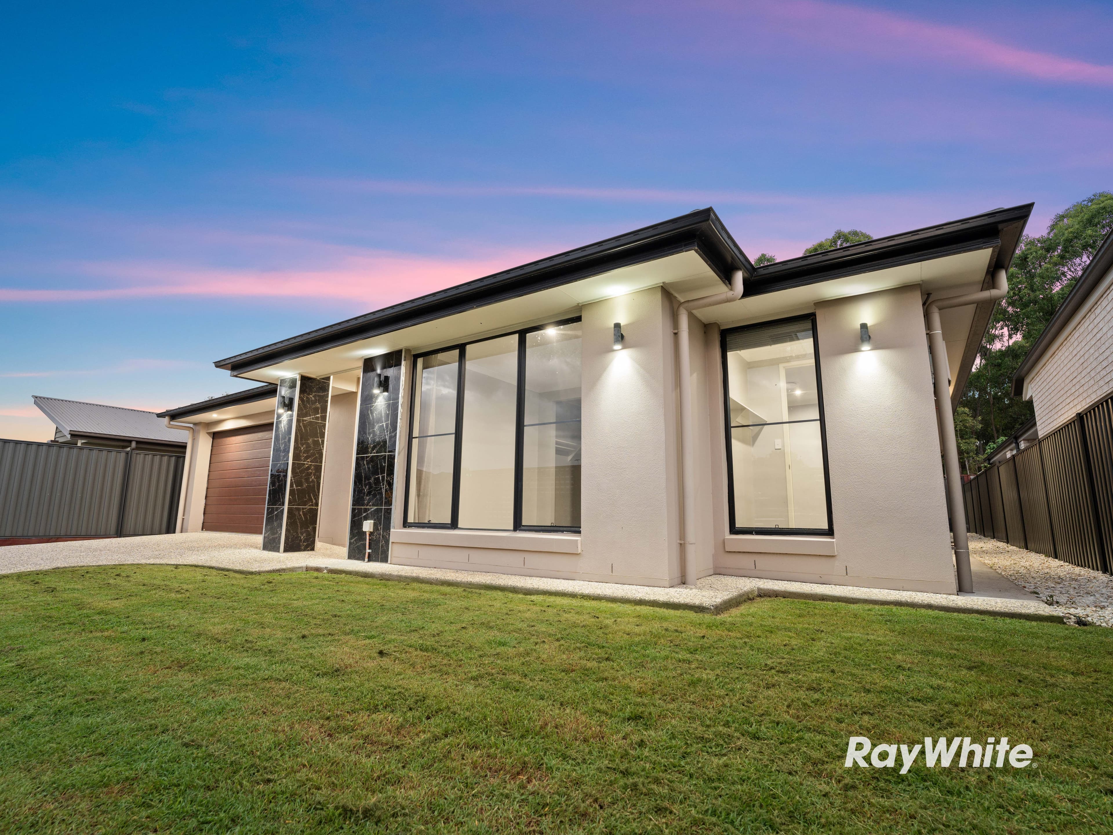 30 John Storey Court, Park Ridge QLD 4125, Park Ridge - Thumbnail 2