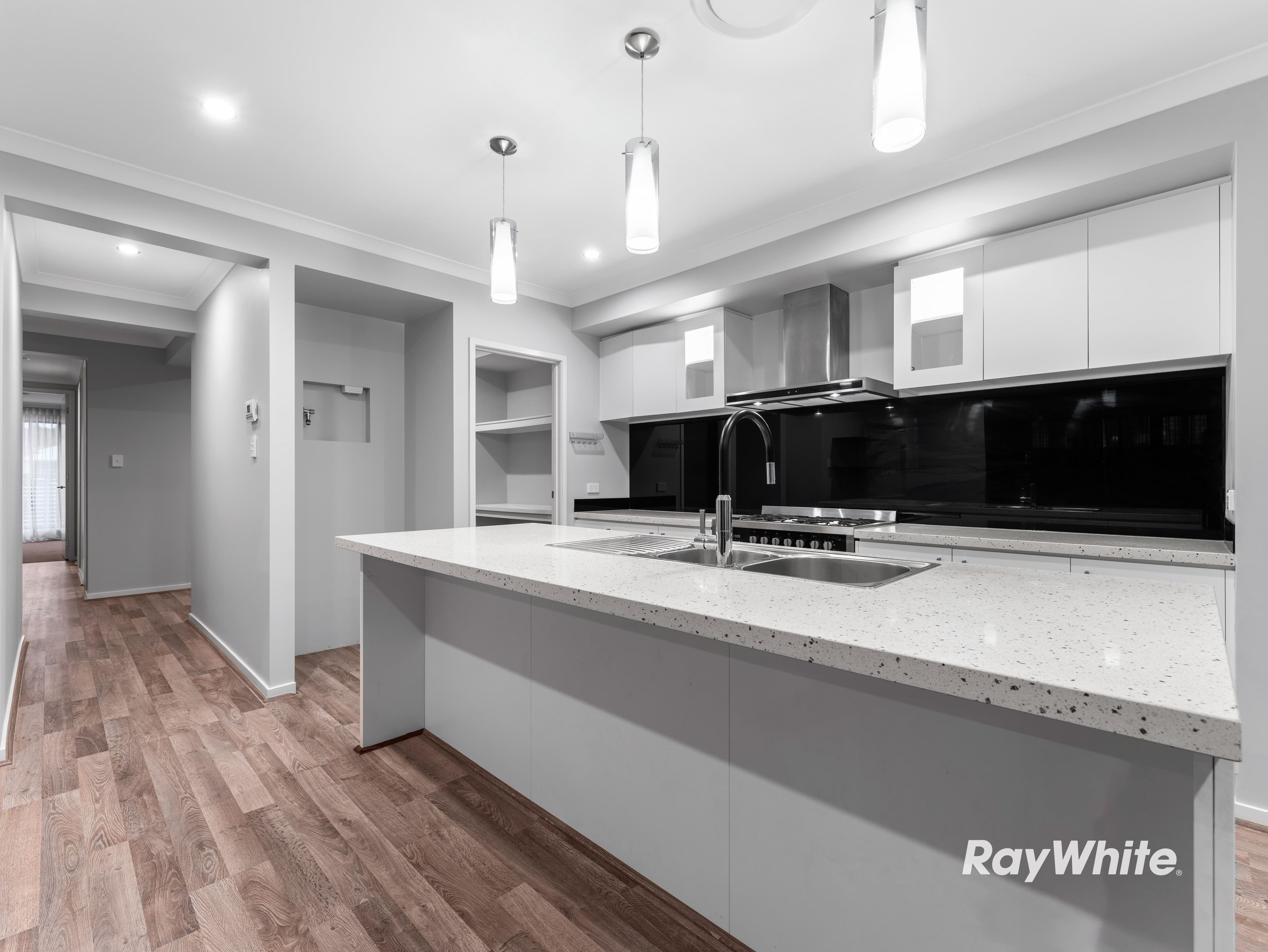 30 John Storey Court, Park Ridge QLD 4125, Park Ridge - Thumbnail 4