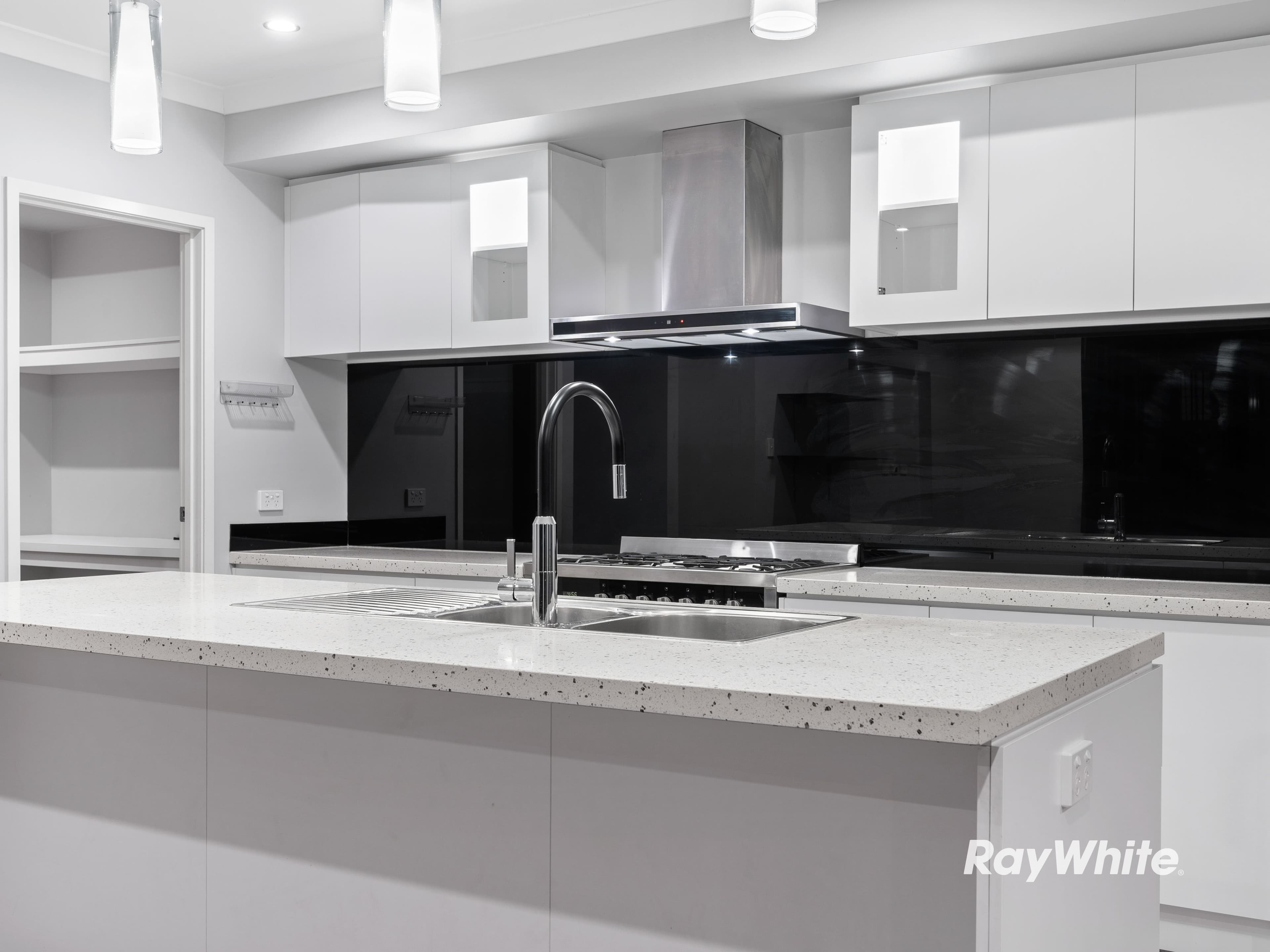 30 John Storey Court, Park Ridge QLD 4125, Park Ridge - Thumbnail 7