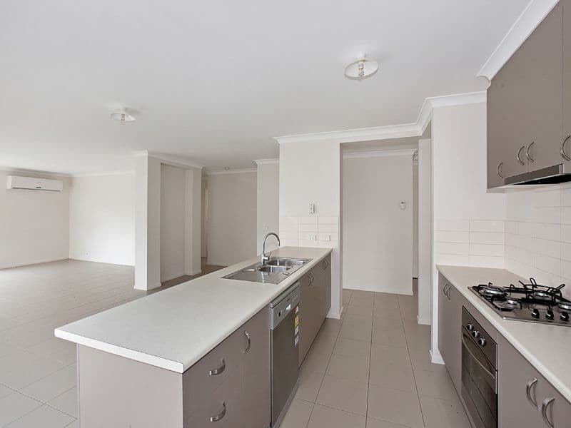 8 Rowanval Terrace, MERNDA VIC 3754, Mernda - Thumbnail 5