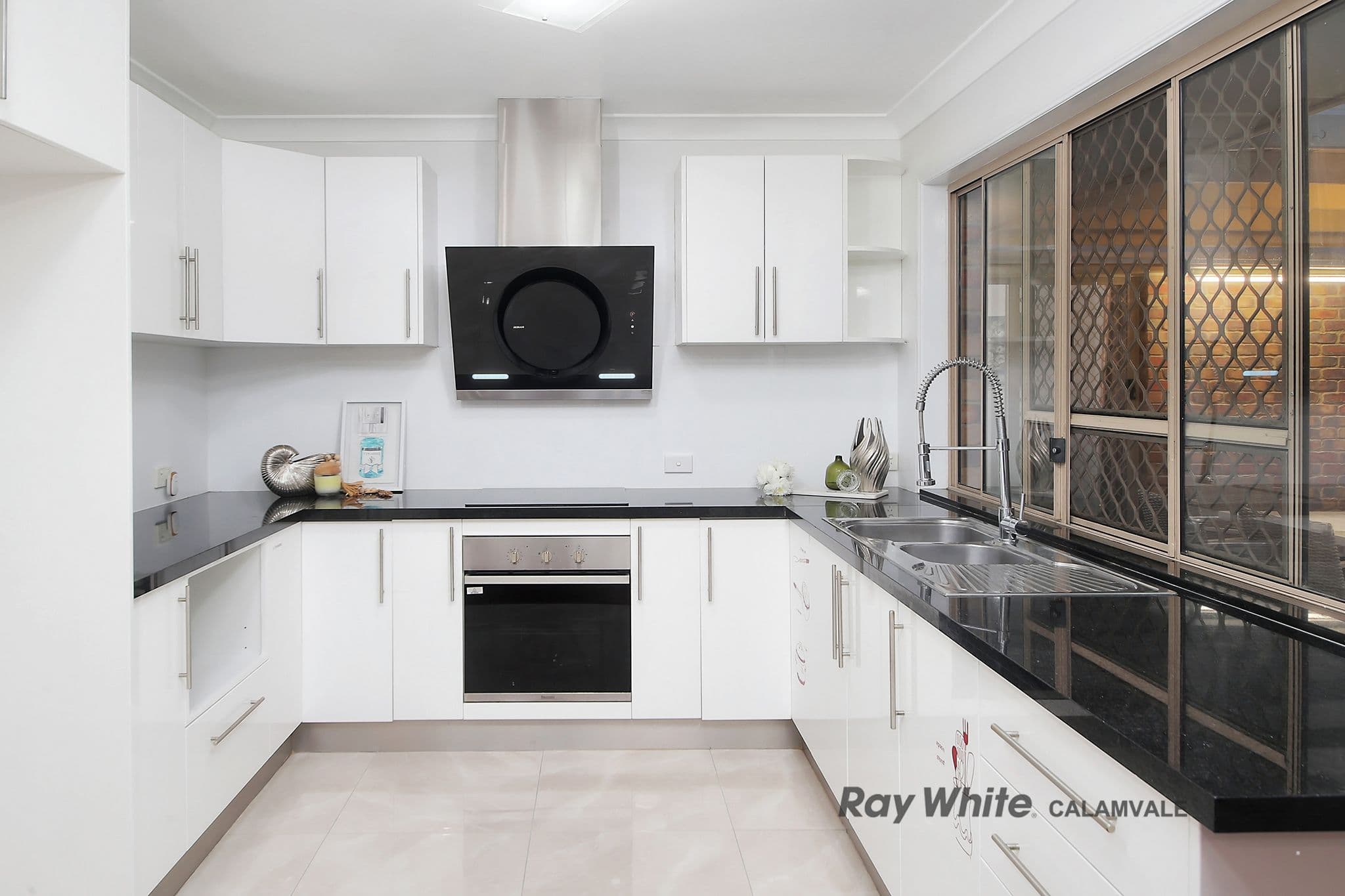 1 Daisy Court, Calamvale QLD 4116, Calamvale - Thumbnail 8