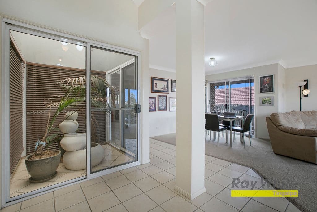 9 Christina Place, BELMONT QLD 4153, Belmont - Thumbnail 3