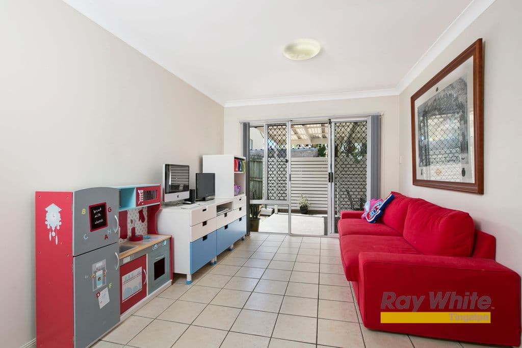 9 Christina Place, BELMONT QLD 4153, Belmont - Thumbnail 7