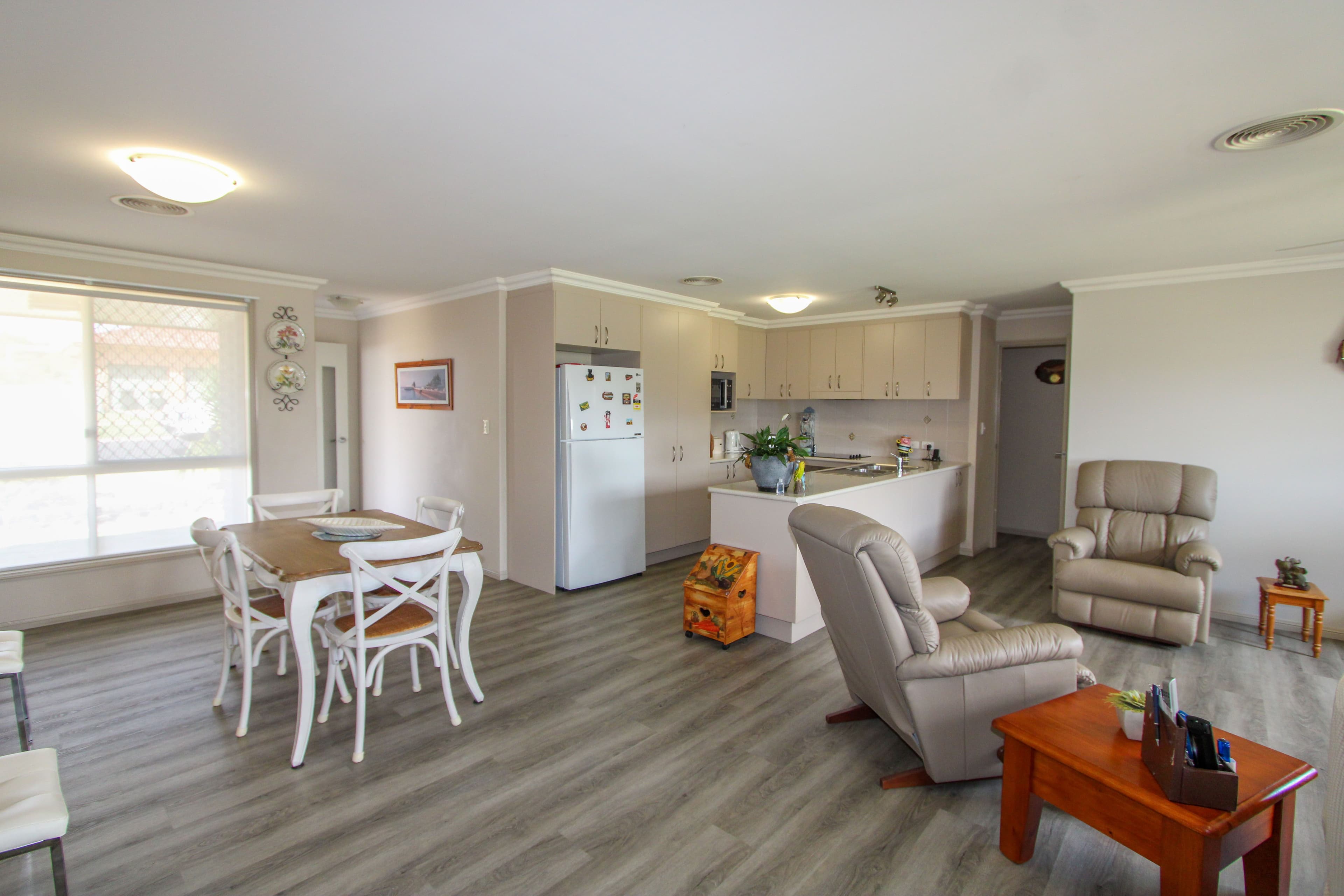 1 Wesley Street, Inverell NSW 2360, Inverell - Thumbnail 2