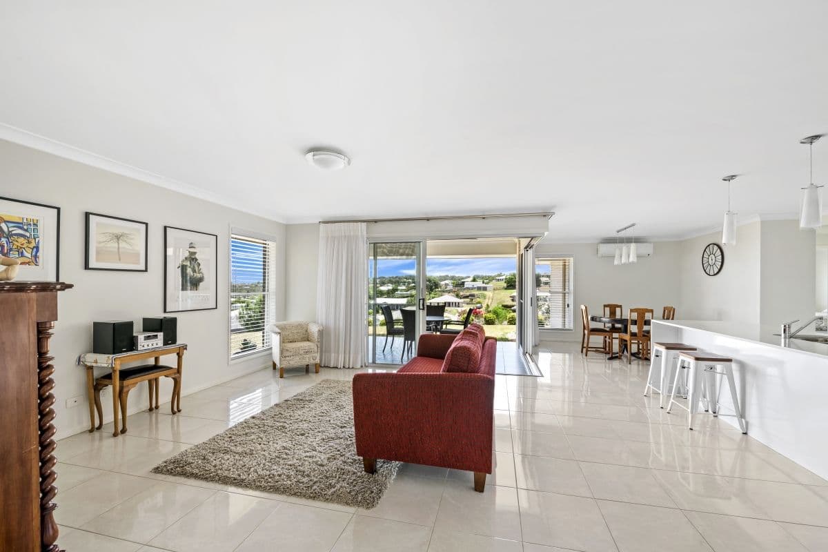 4 Wedgetail Drive, Highfields QLD 4352, Highfields - Thumbnail 3