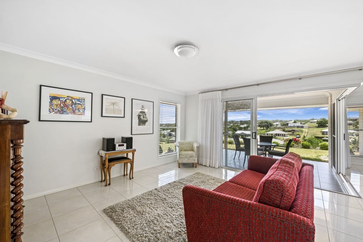 4 Wedgetail Drive, Highfields QLD 4352, Highfields - Thumbnail 4