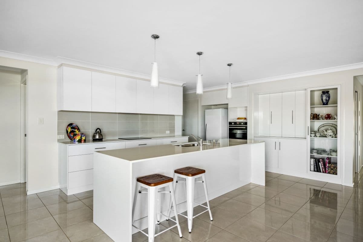4 Wedgetail Drive, Highfields QLD 4352, Highfields - Thumbnail 8