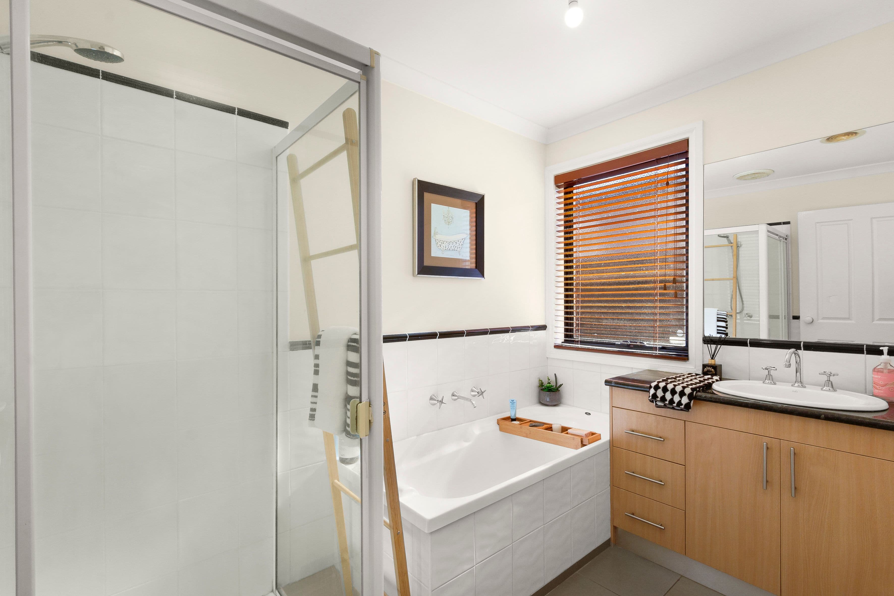 13 Broadway Street, Roxburgh Park VIC 3064, Roxburgh Park - Thumbnail 8