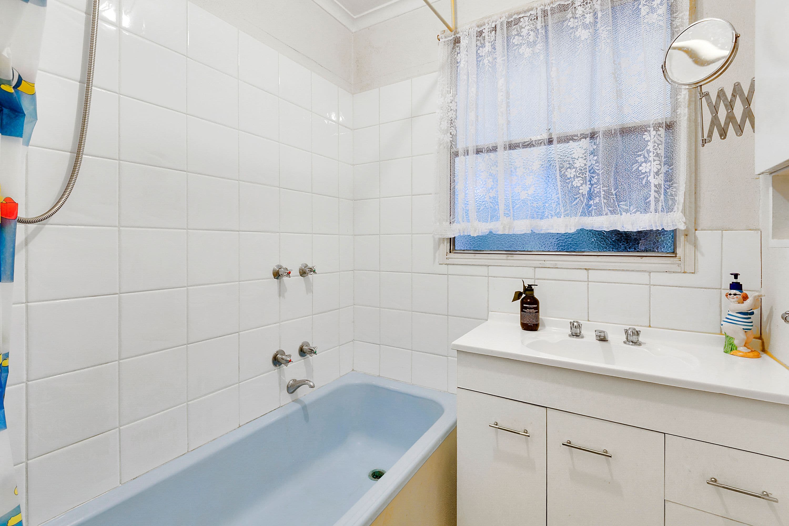 14 Laurina Crescent, Frankston North VIC 3200, Frankston North - Thumbnail 4