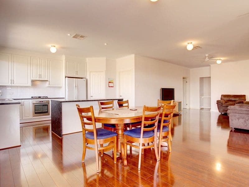 19 Halcyon Circuit, ALDINGA BEACH SA 5173, Aldinga Beach - Thumbnail 5