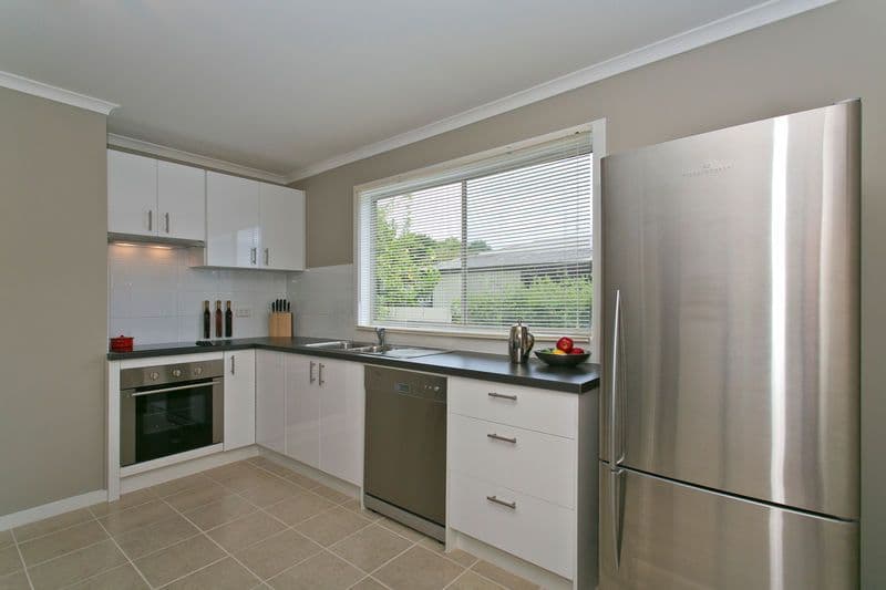 128 Jetty Road, ROSEBUD VIC 3939, Rosebud - Thumbnail 4