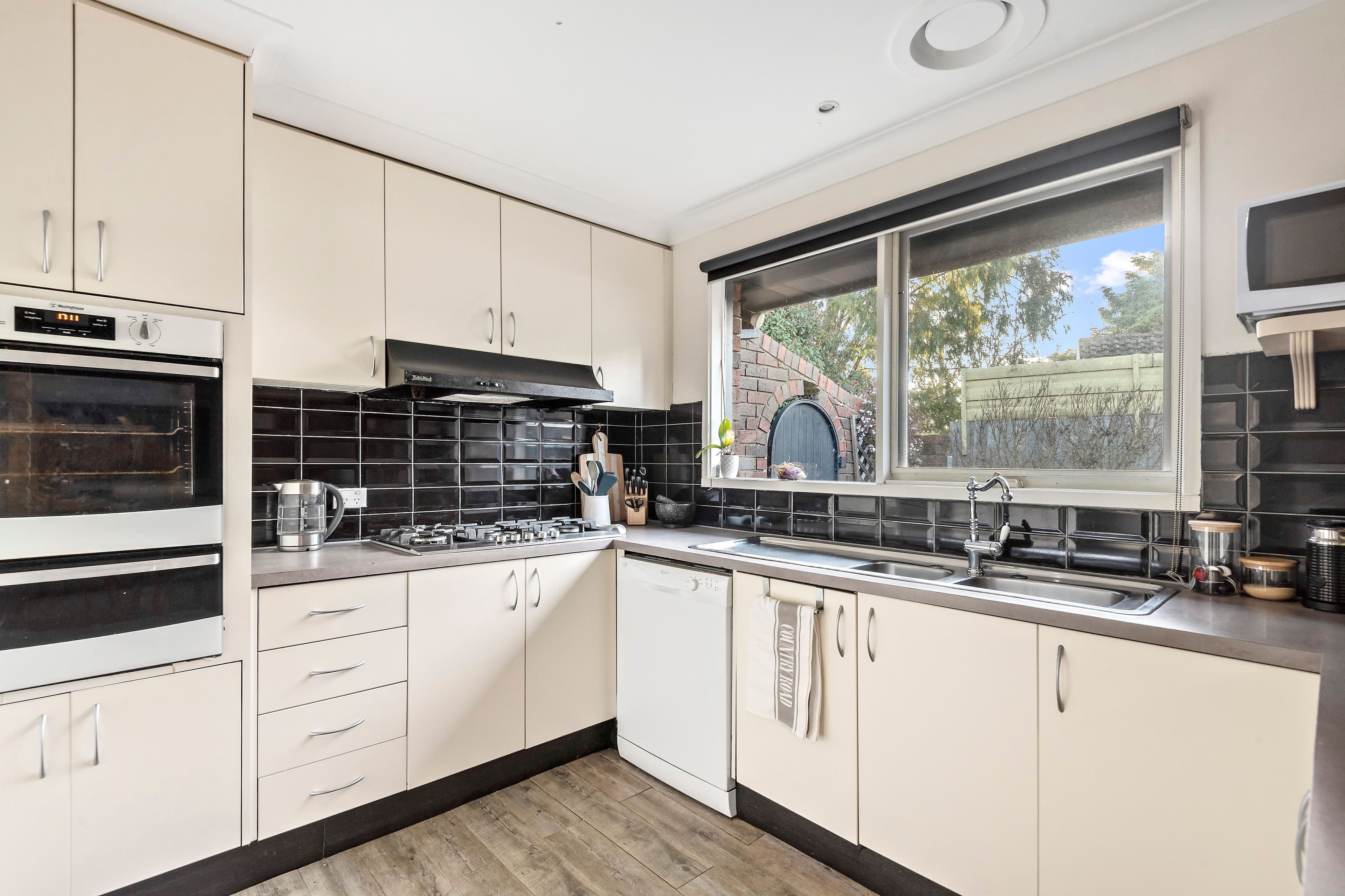 75 Lipton Drive, Frankston VIC 3199, Frankston - Thumbnail 3