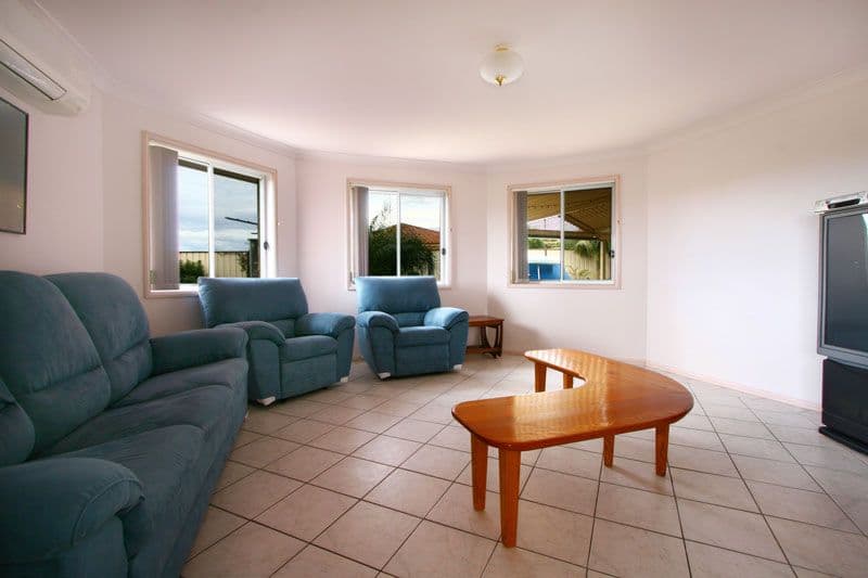 32 Tabourie Close, FLINDERS NSW 2529, Flinders - Thumbnail 4