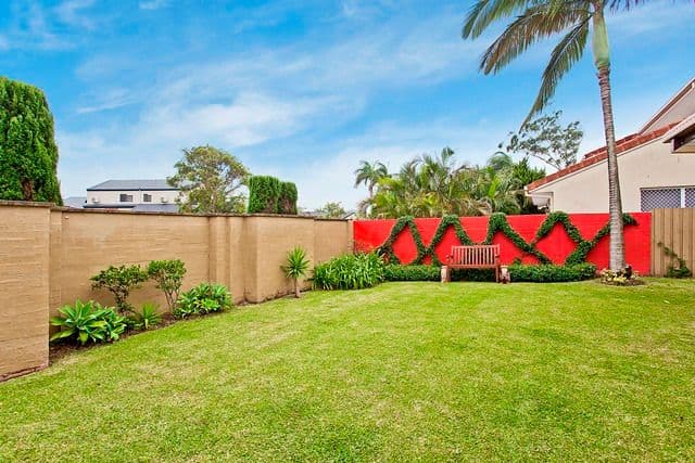 3 Village Low Road, BENOWA WATERS QLD 4217, Benowa - Thumbnail 5