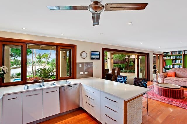 3 Village Low Road, BENOWA WATERS QLD 4217, Benowa - Thumbnail 7