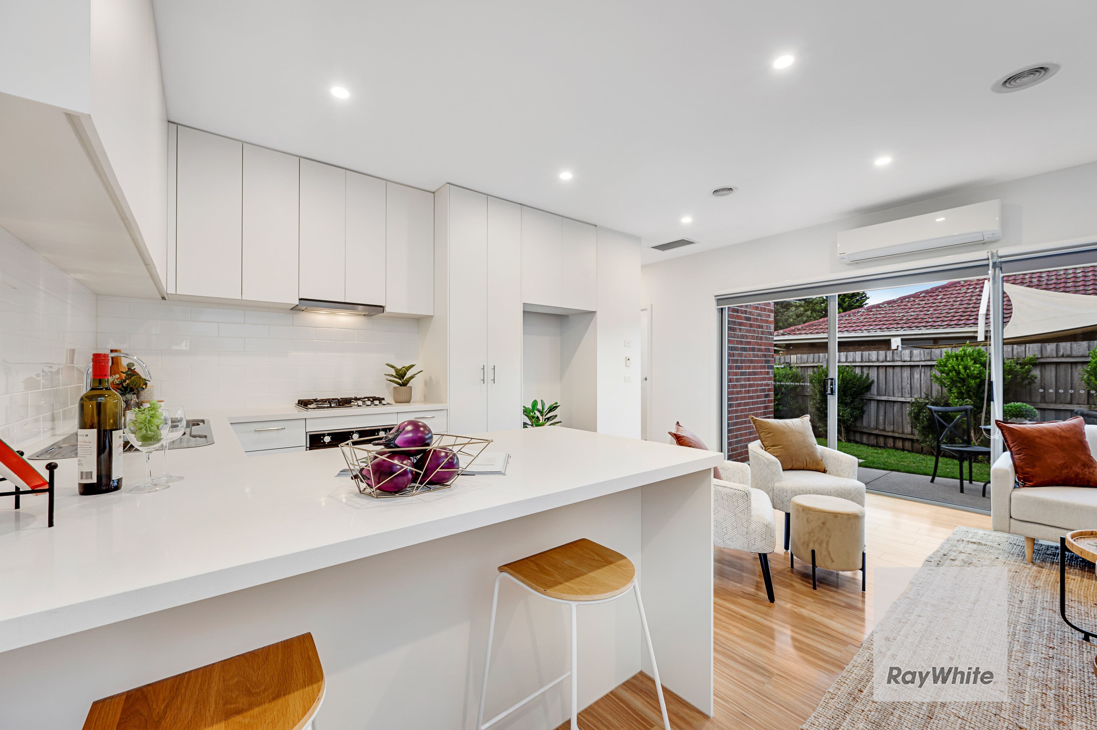 4 Hopetoun Court, Westmeadows VIC 3049, Westmeadows - Thumbnail 2