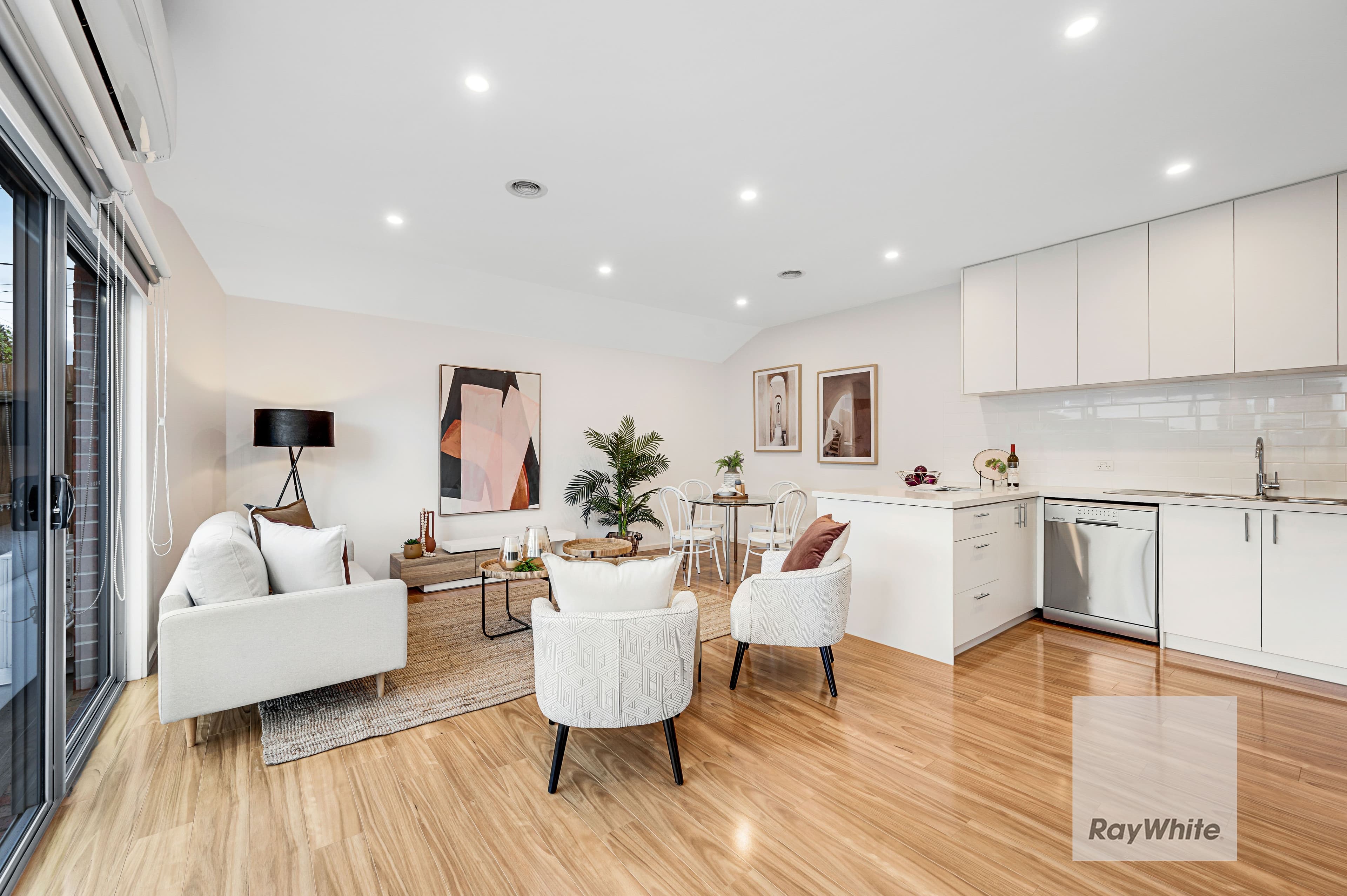 4 Hopetoun Court, Westmeadows VIC 3049, Westmeadows - Thumbnail 4