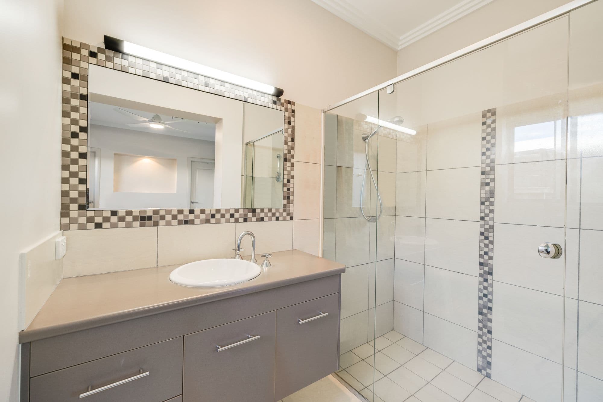 12 Shelton Crescent, Kearneys Spring QLD 4350, Kearneys Spring - Thumbnail 7