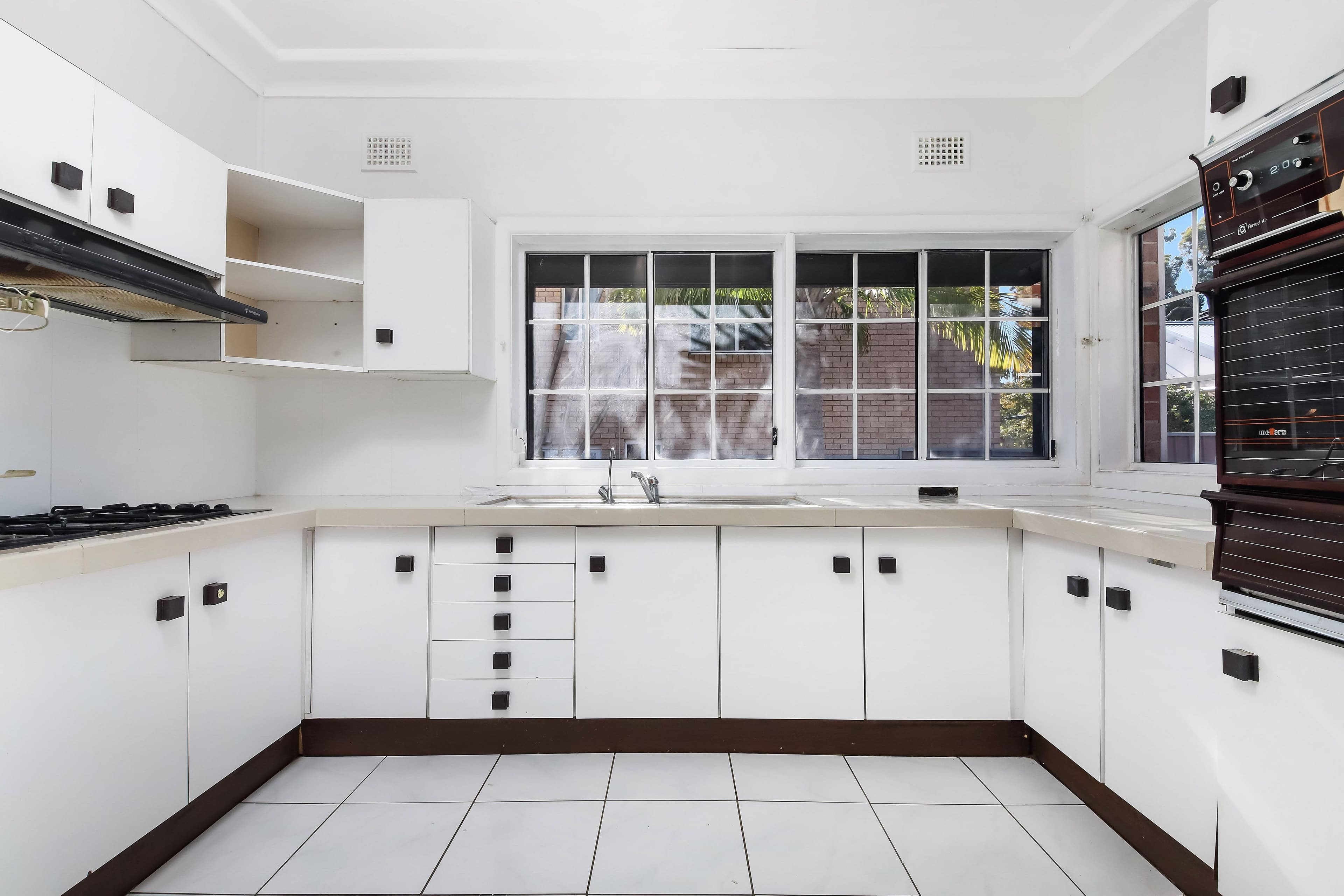 33 Wilkins Street, Yagoona - Thumbnail 4