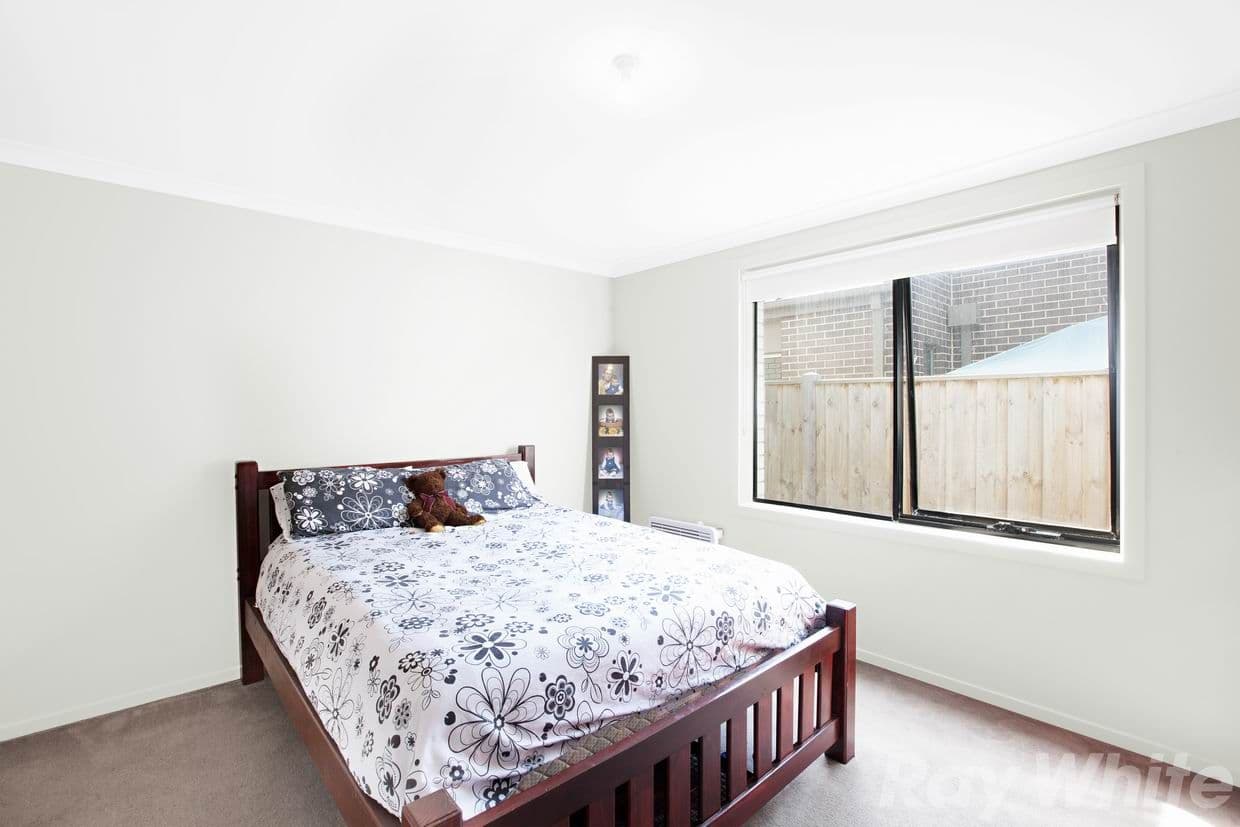 18 Limelight Street, TARNEIT VIC 3029, Tarneit - Thumbnail 2