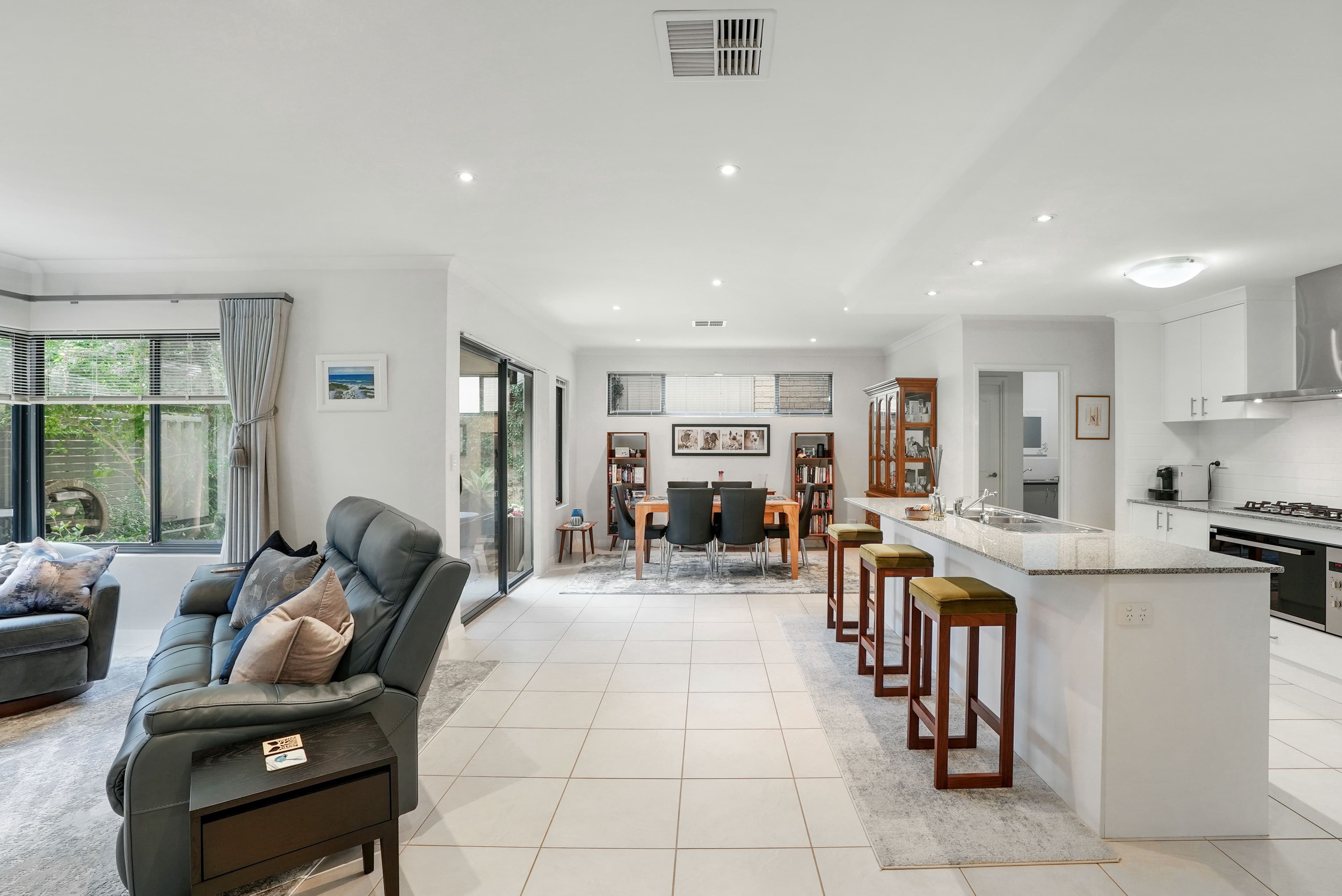 47c Hamilton Street, Stirling WA 6021, Stirling - Thumbnail 2