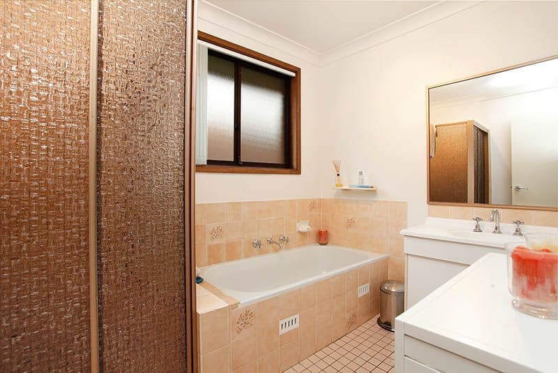 15 Hinkler Place, Doonside - Thumbnail 7