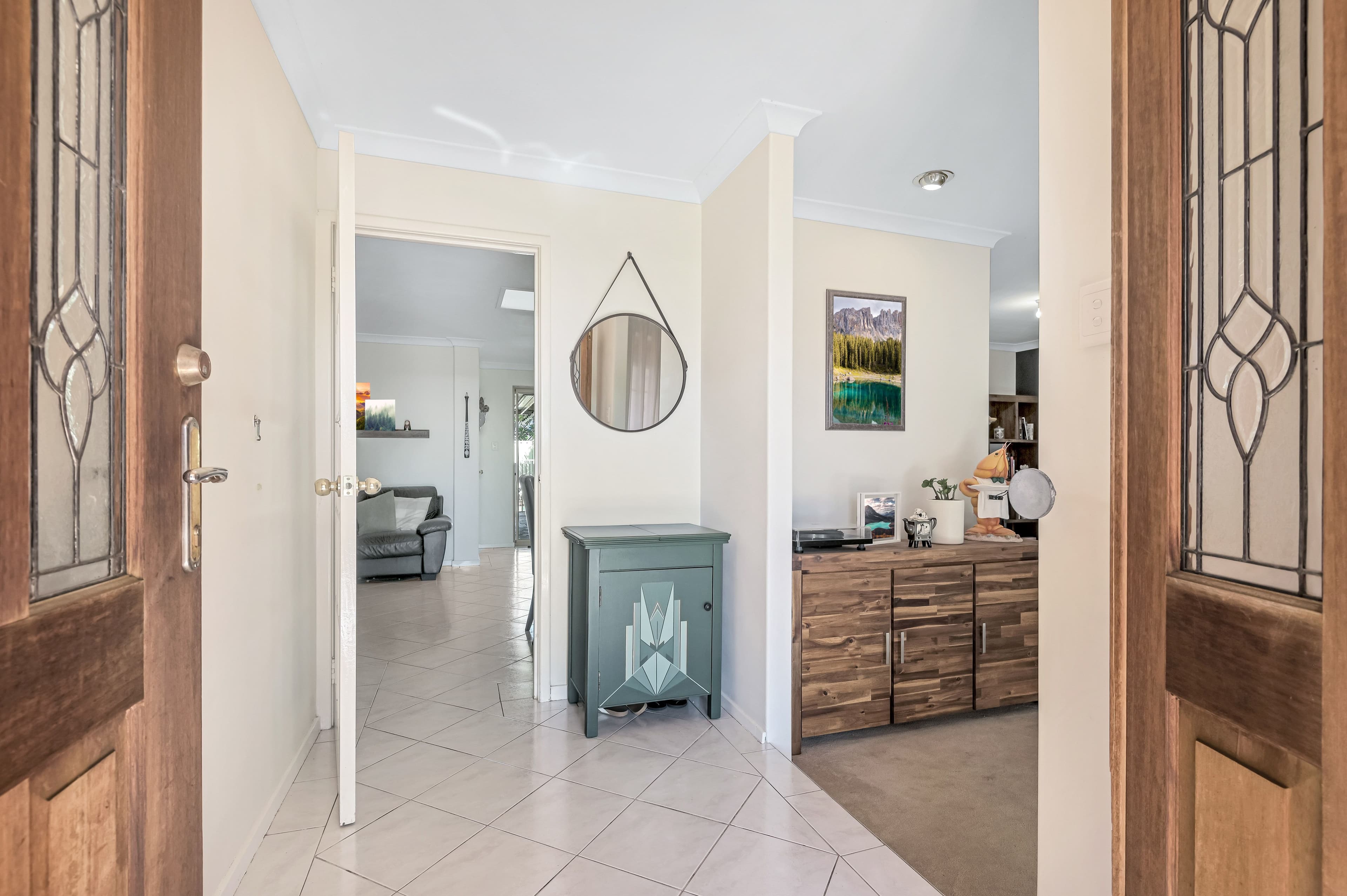 4 Venturer Court, Thornlie WA 6108, Thornlie - Thumbnail 2