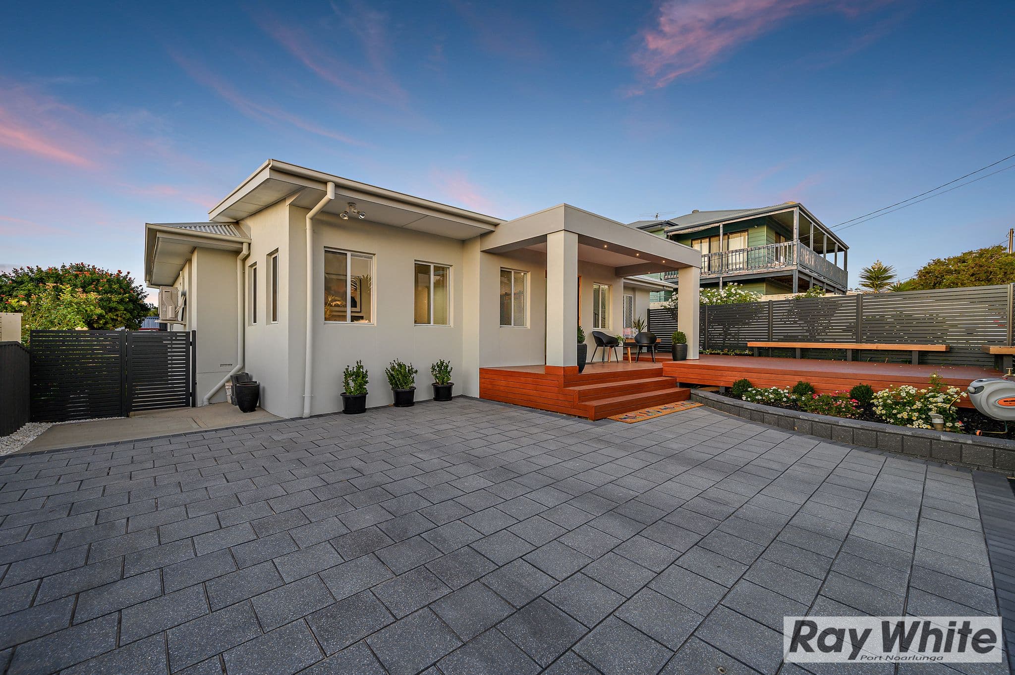 9 Neville Avenue, Christies Beach SA 5165, Christies Beach - Thumbnail 3