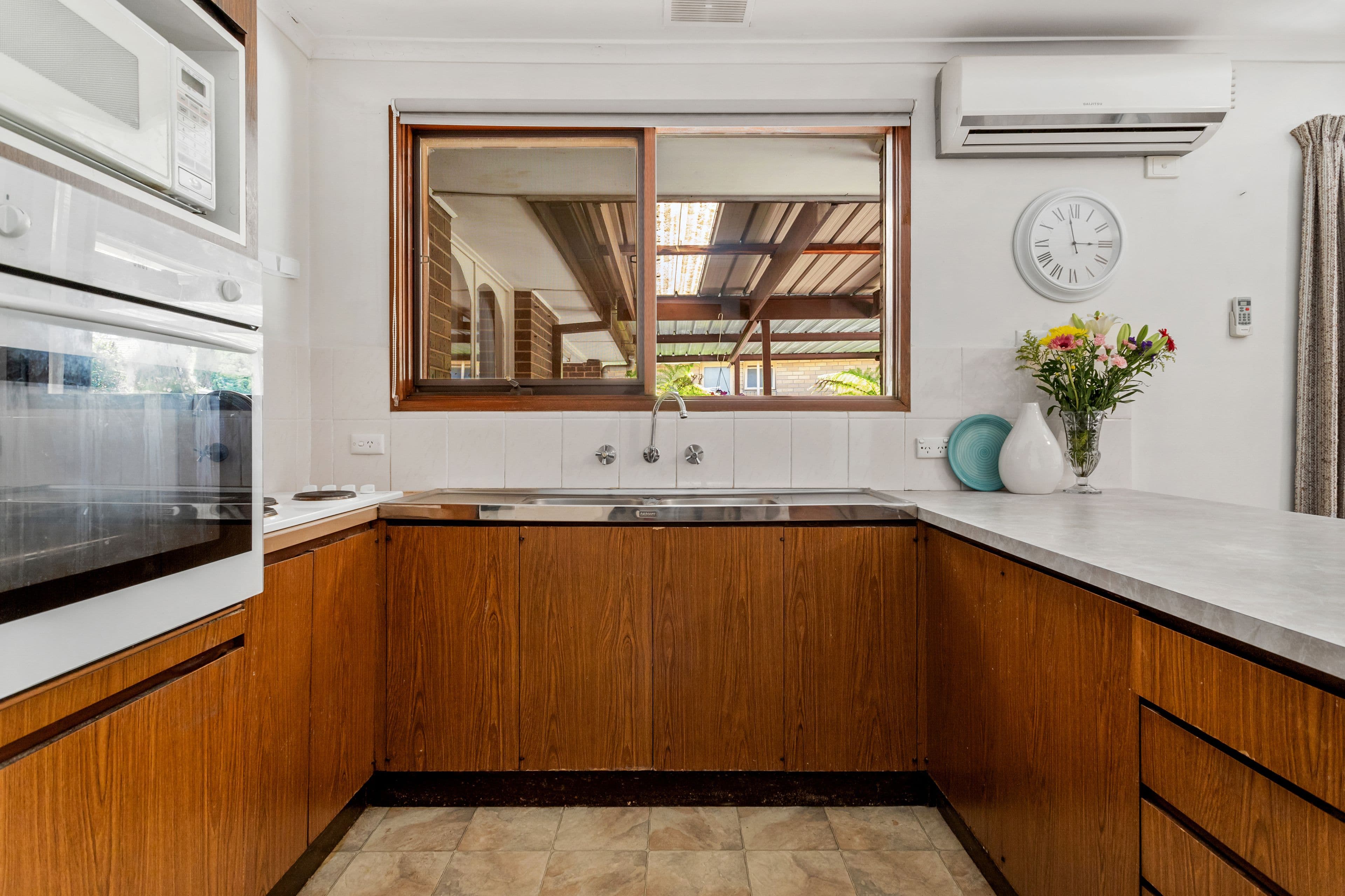 13 Cloverlea Drive, Wantirna VIC 3152, Wantirna - Thumbnail 3