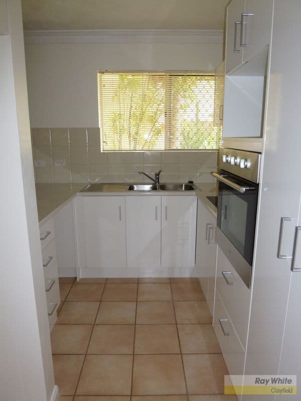 16 Bonney Avenue, CLAYFIELD QLD 4011, Clayfield - Thumbnail 2