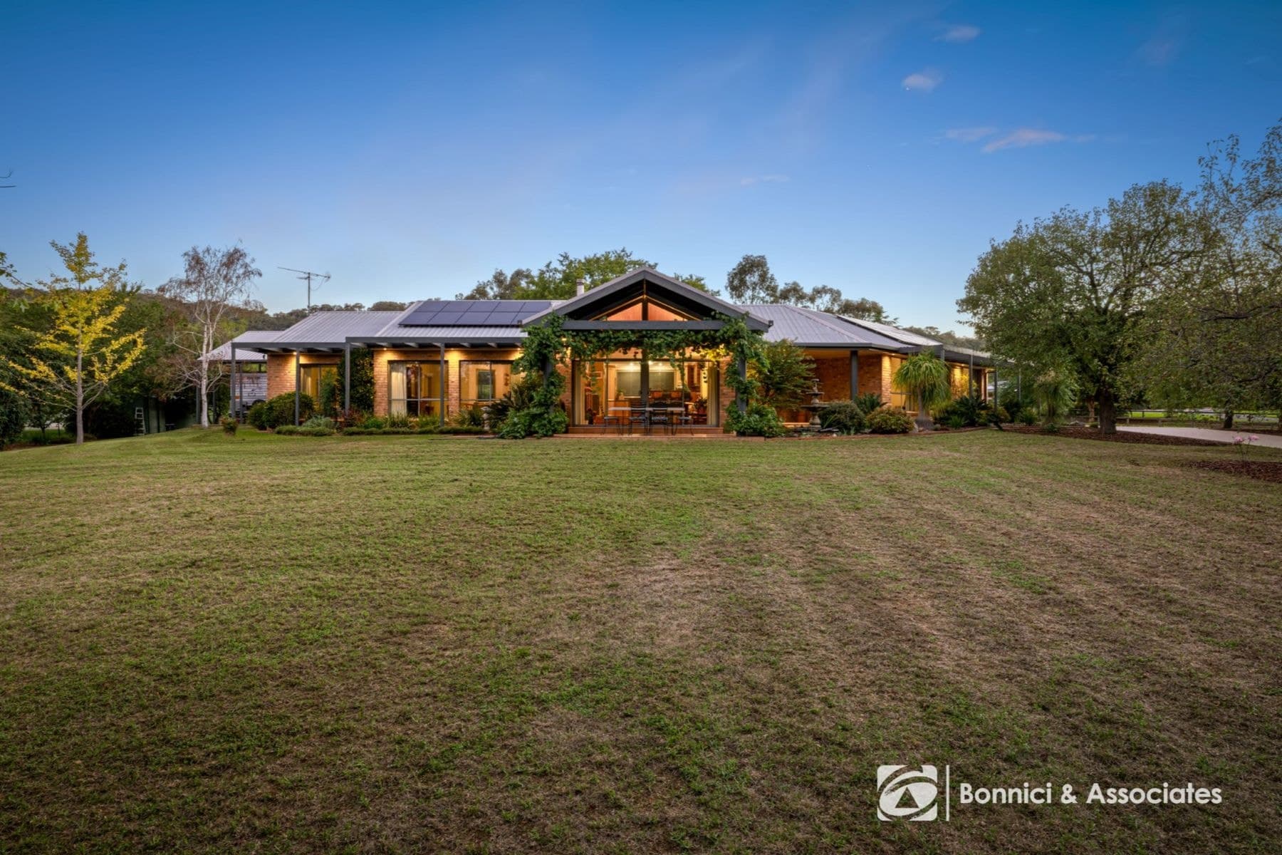 4 Mcgaffins Road, West Wodonga VIC 3690, West Wodonga - Image 1