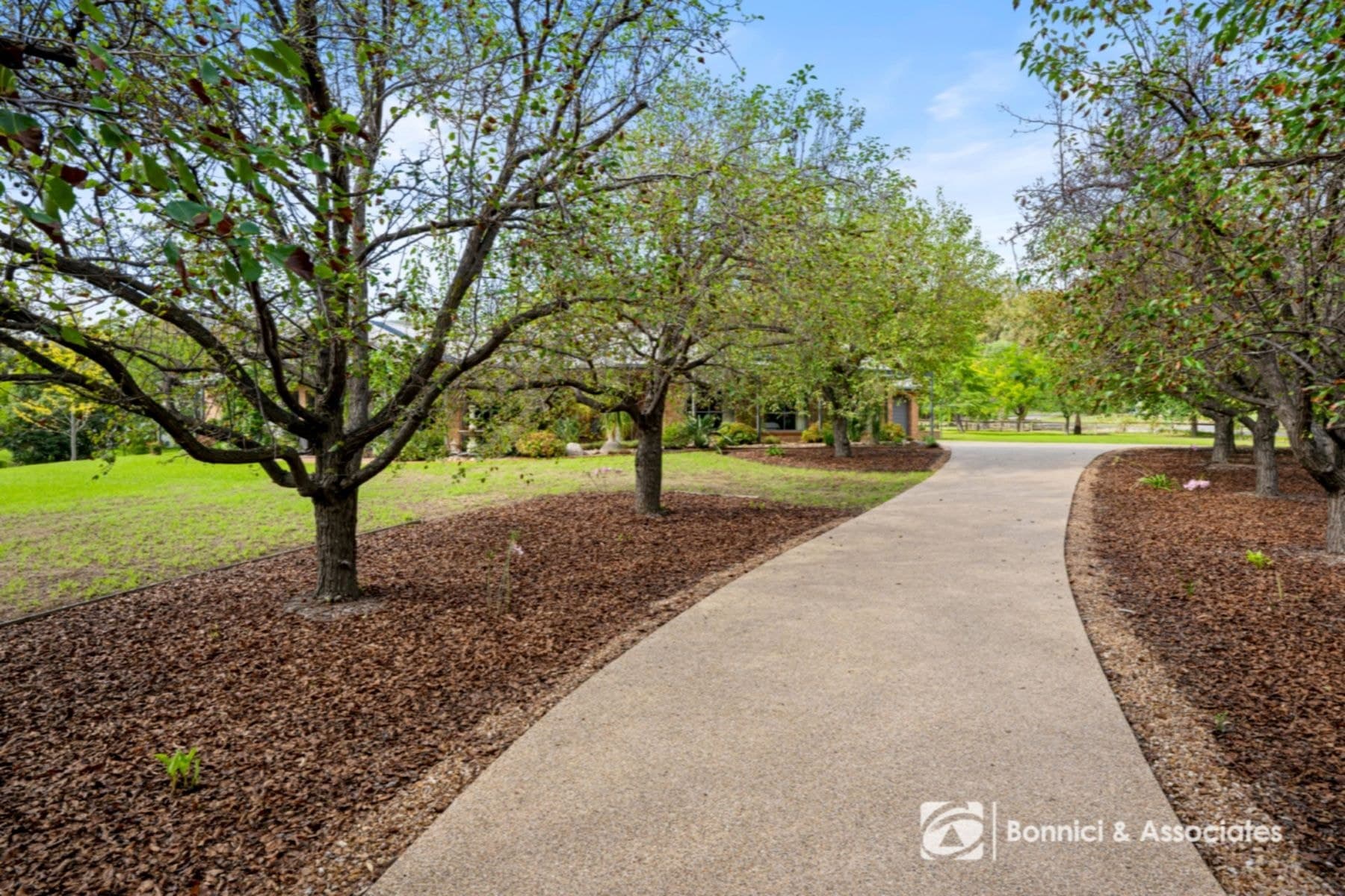4 Mcgaffins Road, West Wodonga VIC 3690, West Wodonga - Thumbnail 4