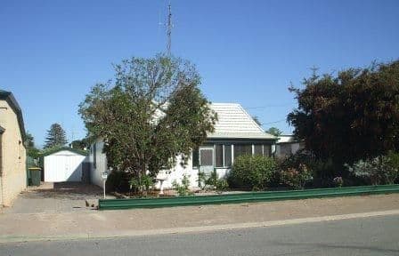 18 Mair Street, WALLAROO SA 5556, Wallaroo - Thumbnail 2