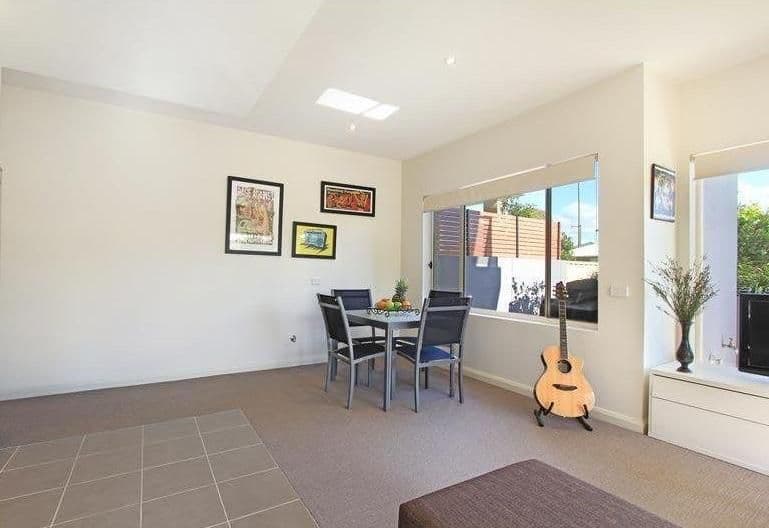 22 Beatson Street, WOLLONGONG NSW 2500, Wollongong - Thumbnail 5
