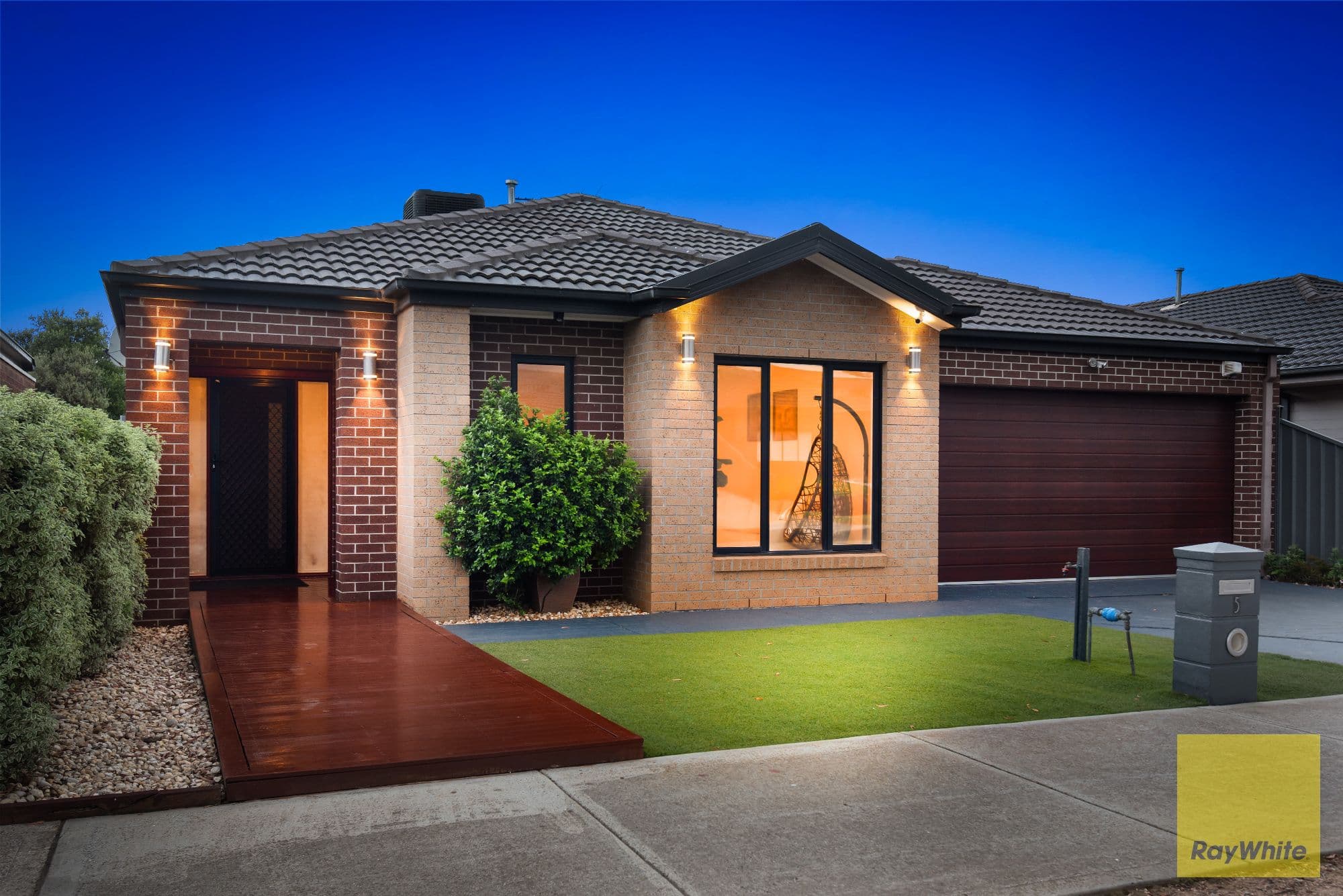 5 Montezuma Avenue, Truganina VIC 3029, Truganina - Thumbnail 2