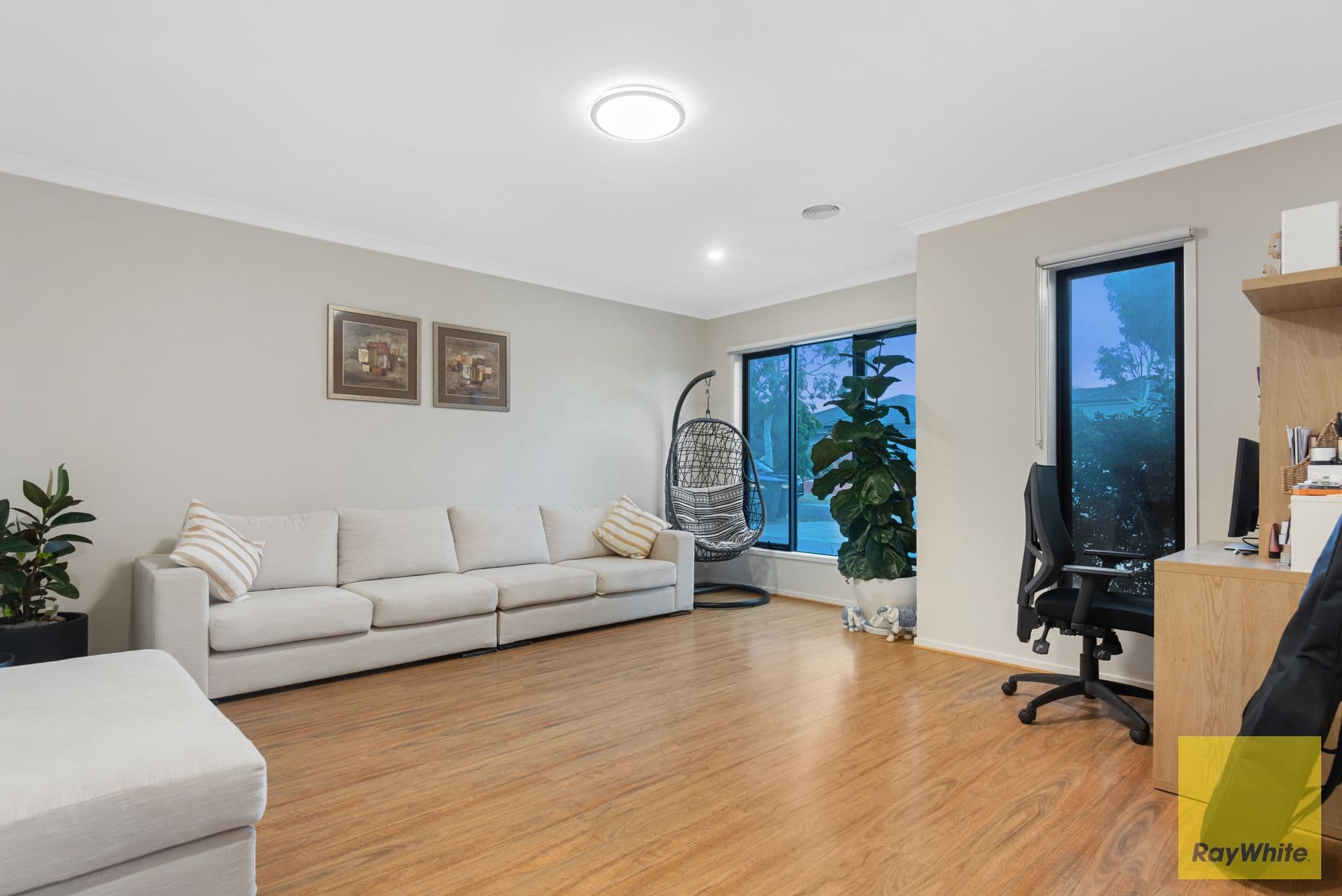 5 Montezuma Avenue, Truganina VIC 3029, Truganina - Thumbnail 5