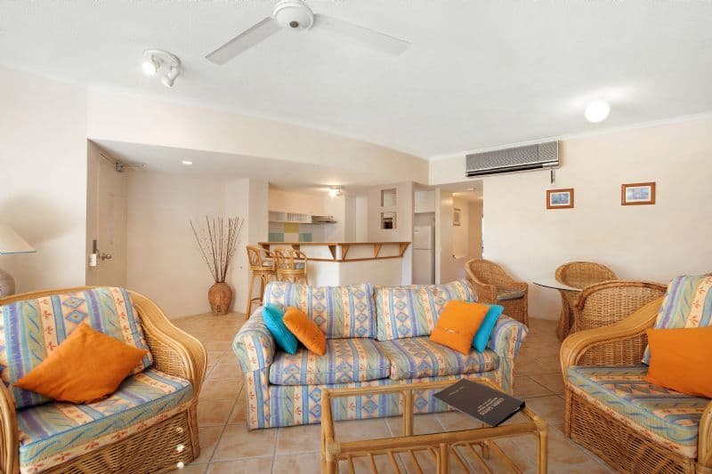 65 Vasey Esplanade, Trinity Beach QLD 4879, Trinity Beach - Thumbnail 2