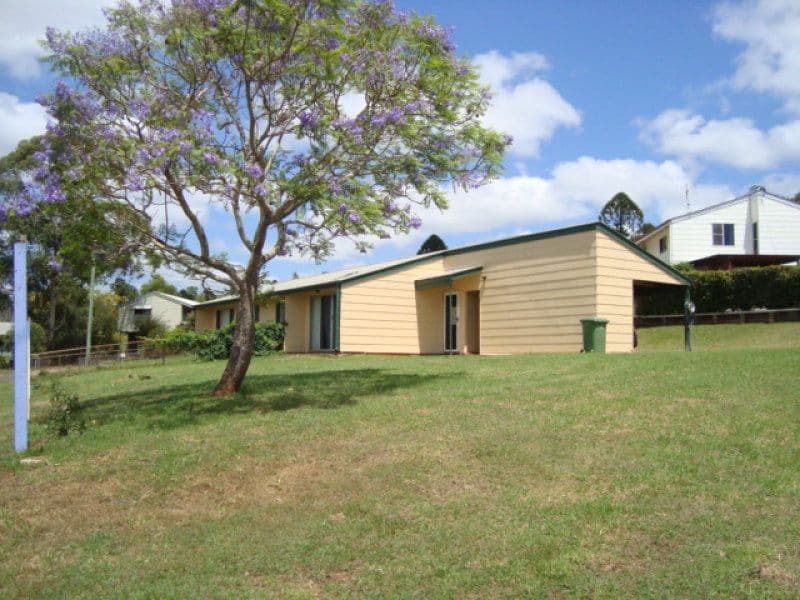 35 Rosalie Drive, YARRAMAN QLD 4614, Yarraman - Image 1