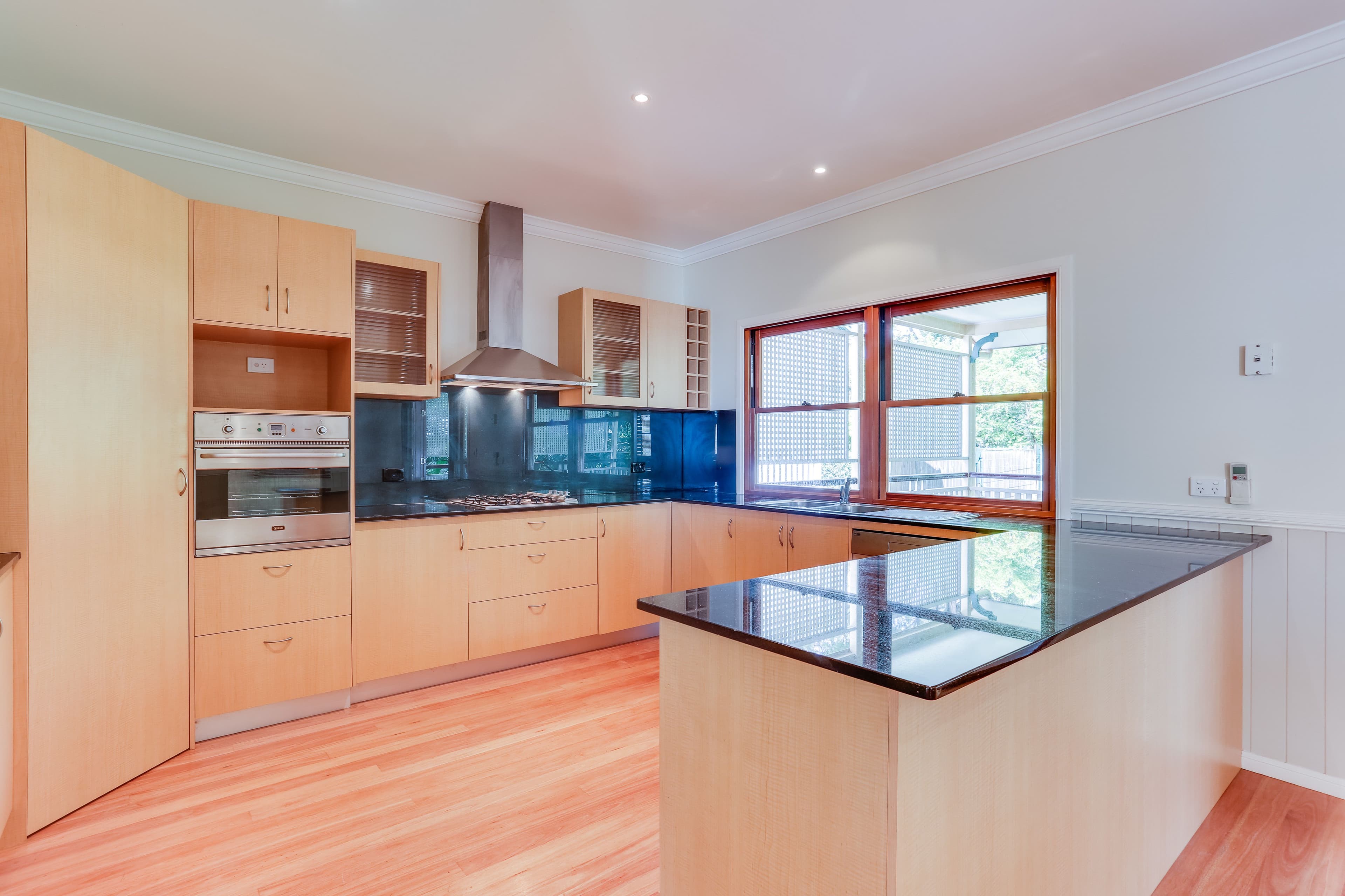 5 Victoria Avenue, Chelmer QLD 4068, Chelmer - Thumbnail 2