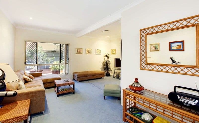 15 Driver Court, MERMAID WATERS QLD 4218, Mermaid Waters - Thumbnail 4
