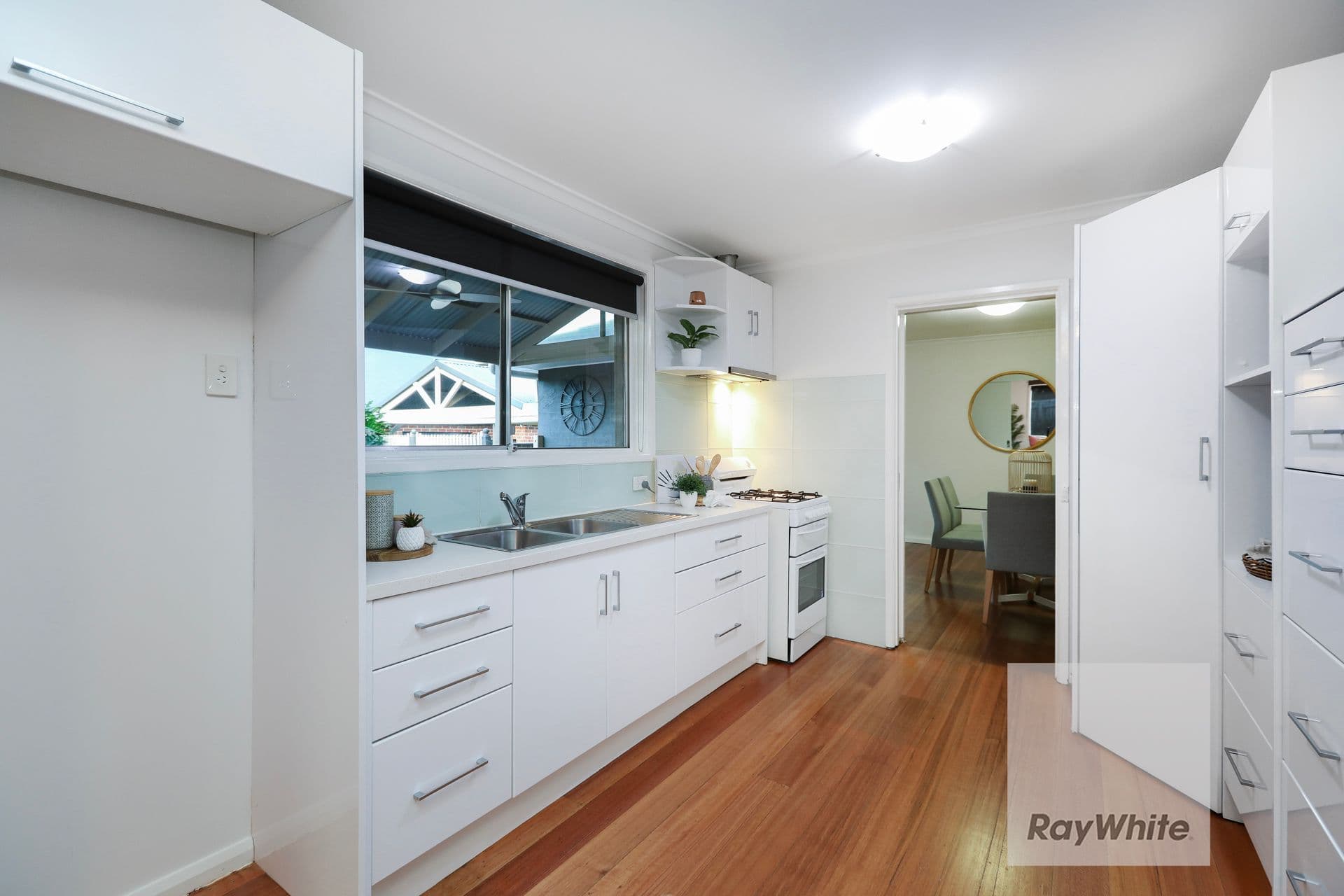 6 Galway Grove, Gladstone Park VIC 3043, Gladstone Park - Thumbnail 6