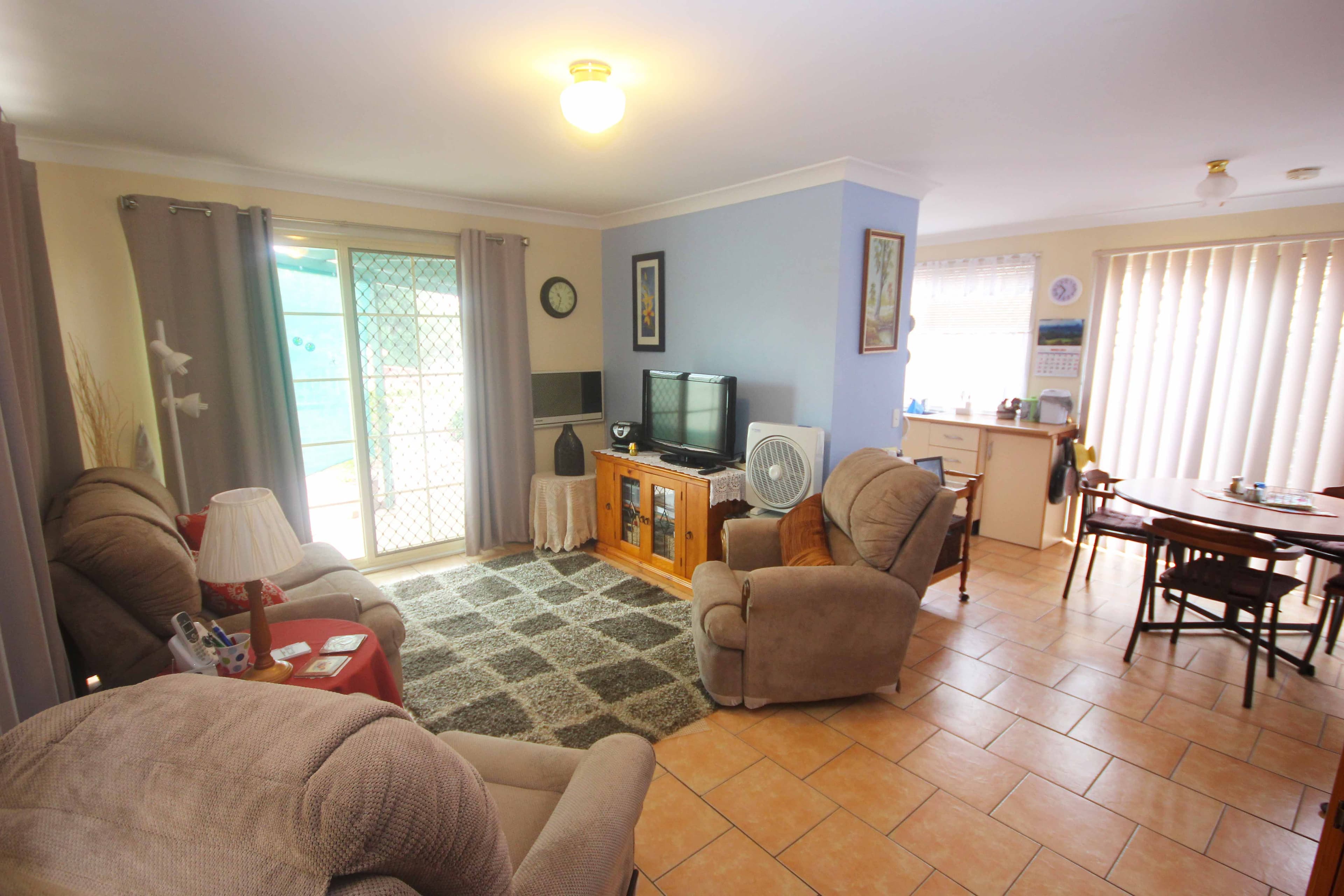 29b Glendower Street, Rosemeadow NSW 2560, Rosemeadow - Thumbnail 2
