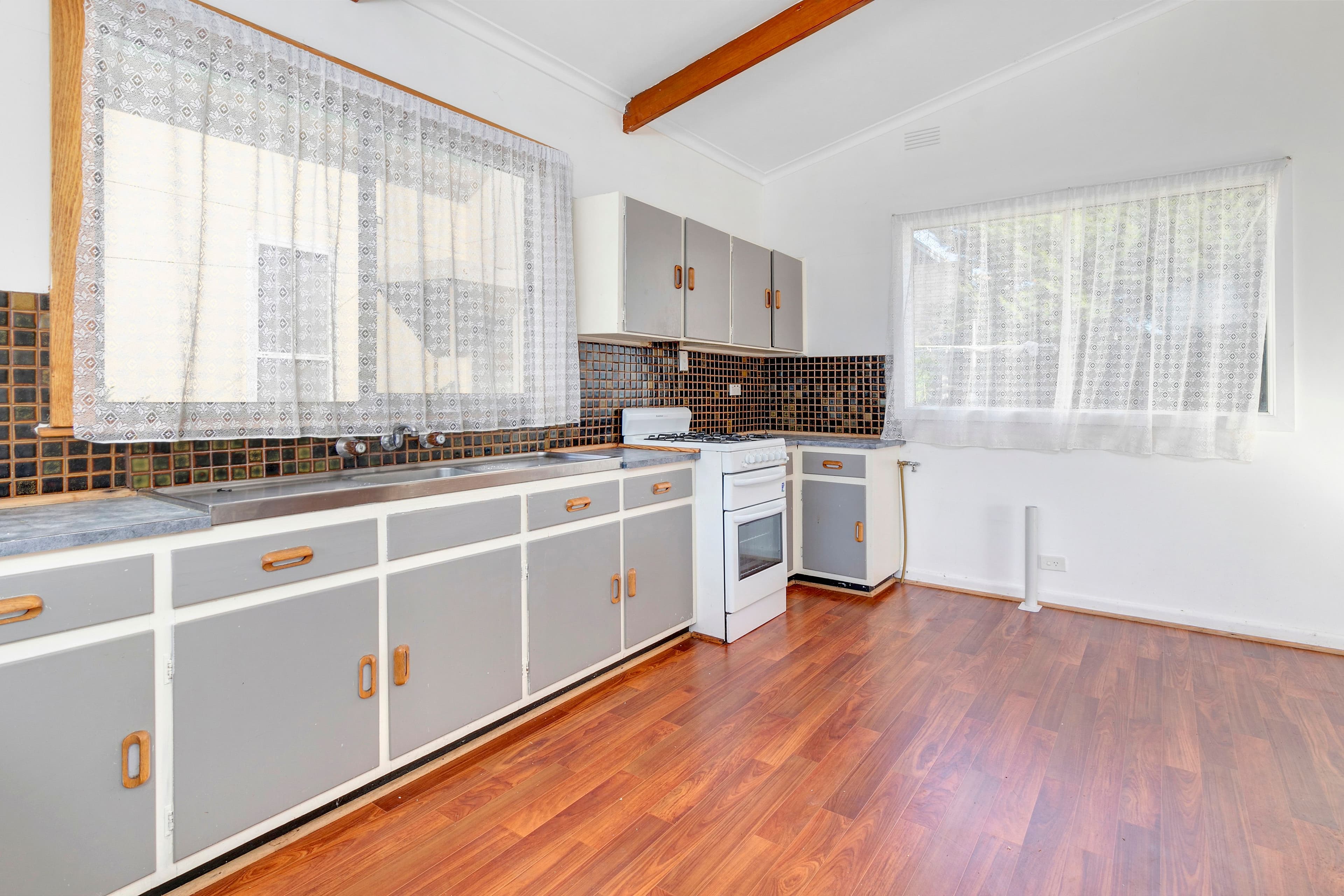 20 Eighth Avenue, Rosebud VIC 3939, Rosebud - Thumbnail 7
