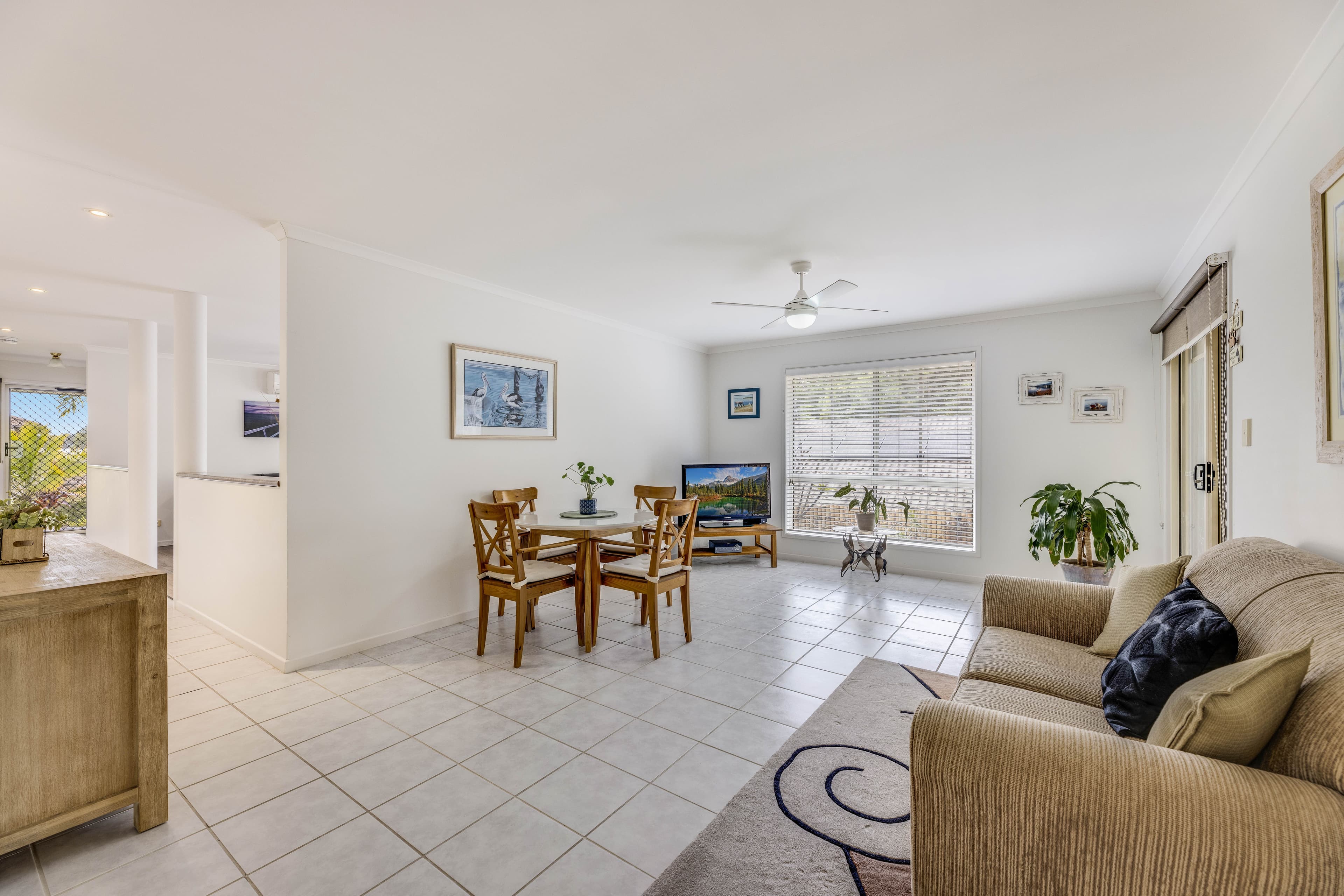 10 Greensboro Place, Little Mountain QLD 4551, Little Mountain - Thumbnail 2