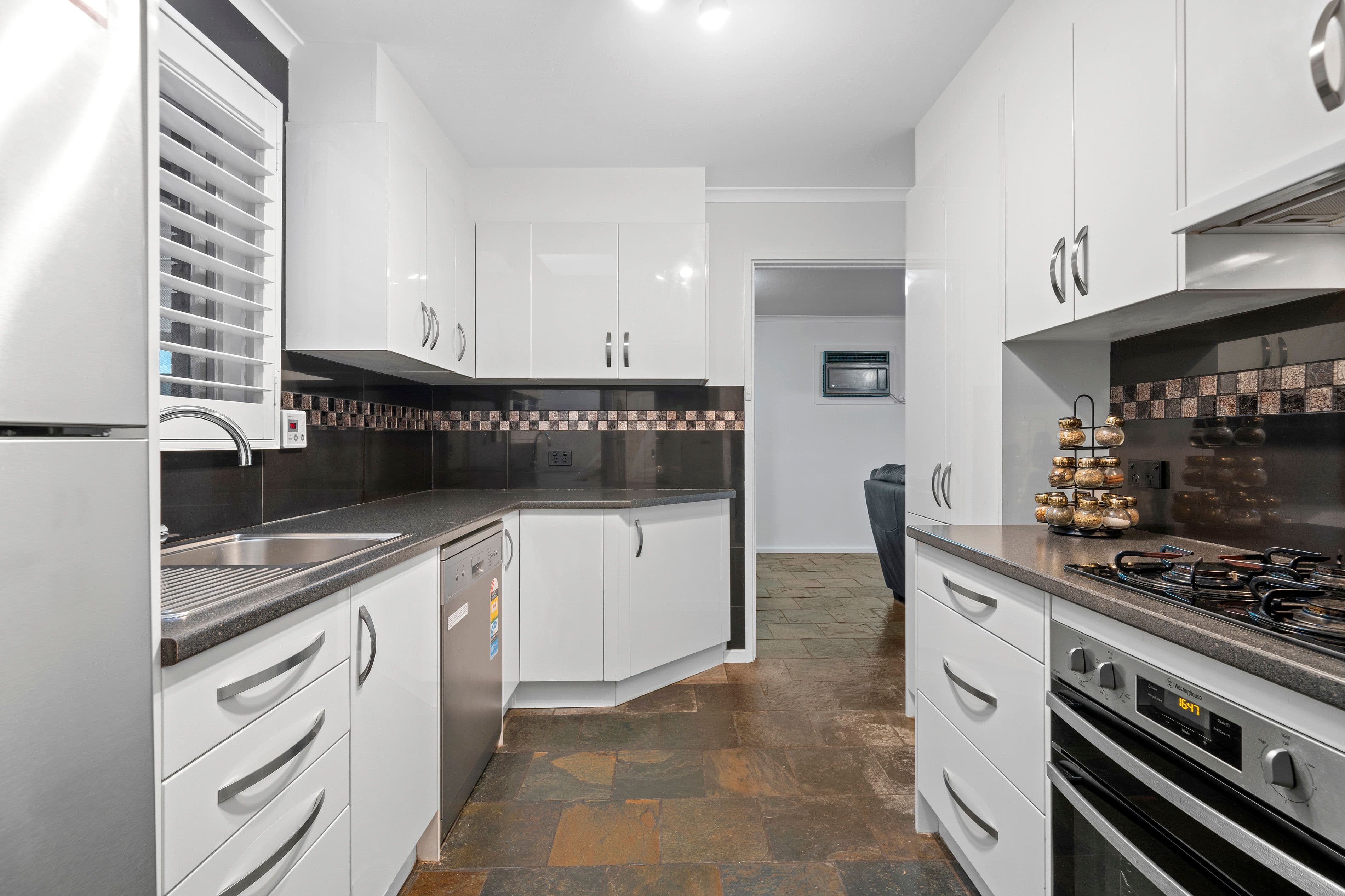 2 Moyes Court, Para Hills West SA 5096, Para Hills West - Thumbnail 8