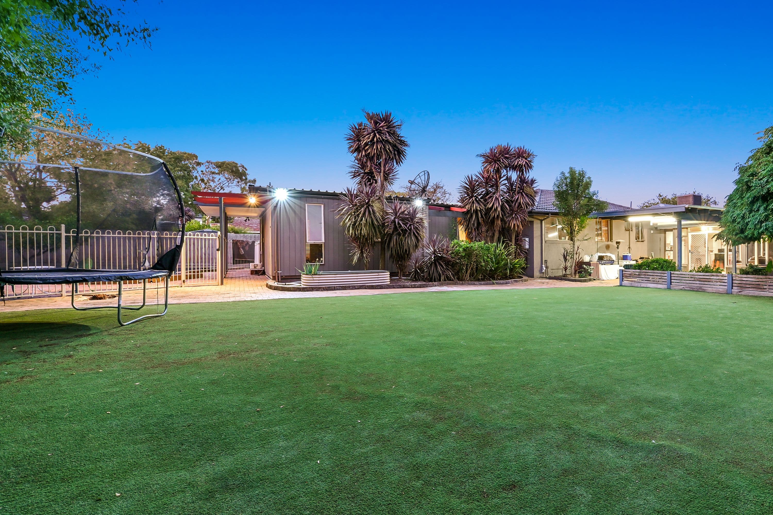 10 Eriden Close, Glen Waverley VIC 3150, Glen Waverley - Image 1