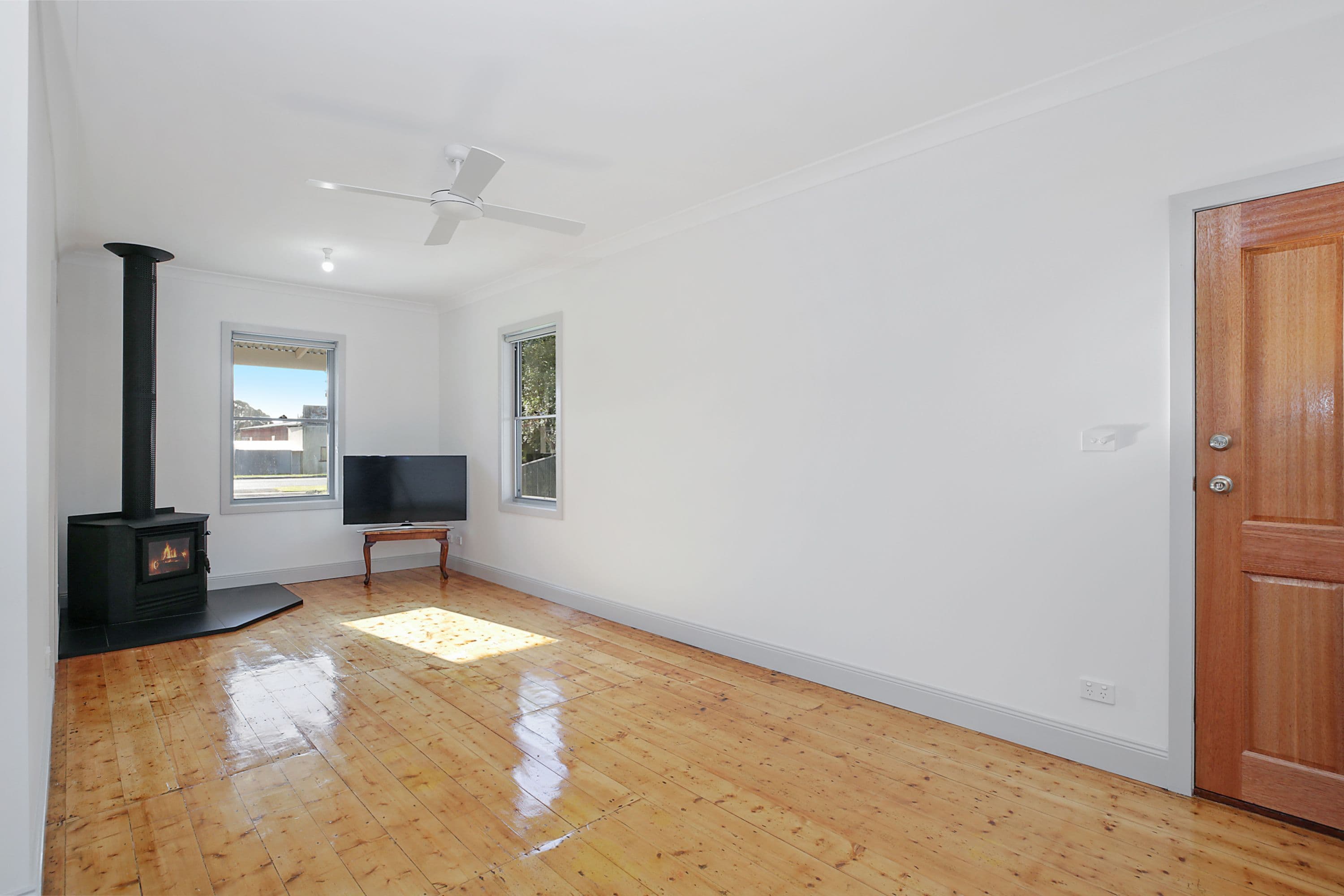 17 Ower Street, Camperdown VIC 3260, Camperdown - Thumbnail 5