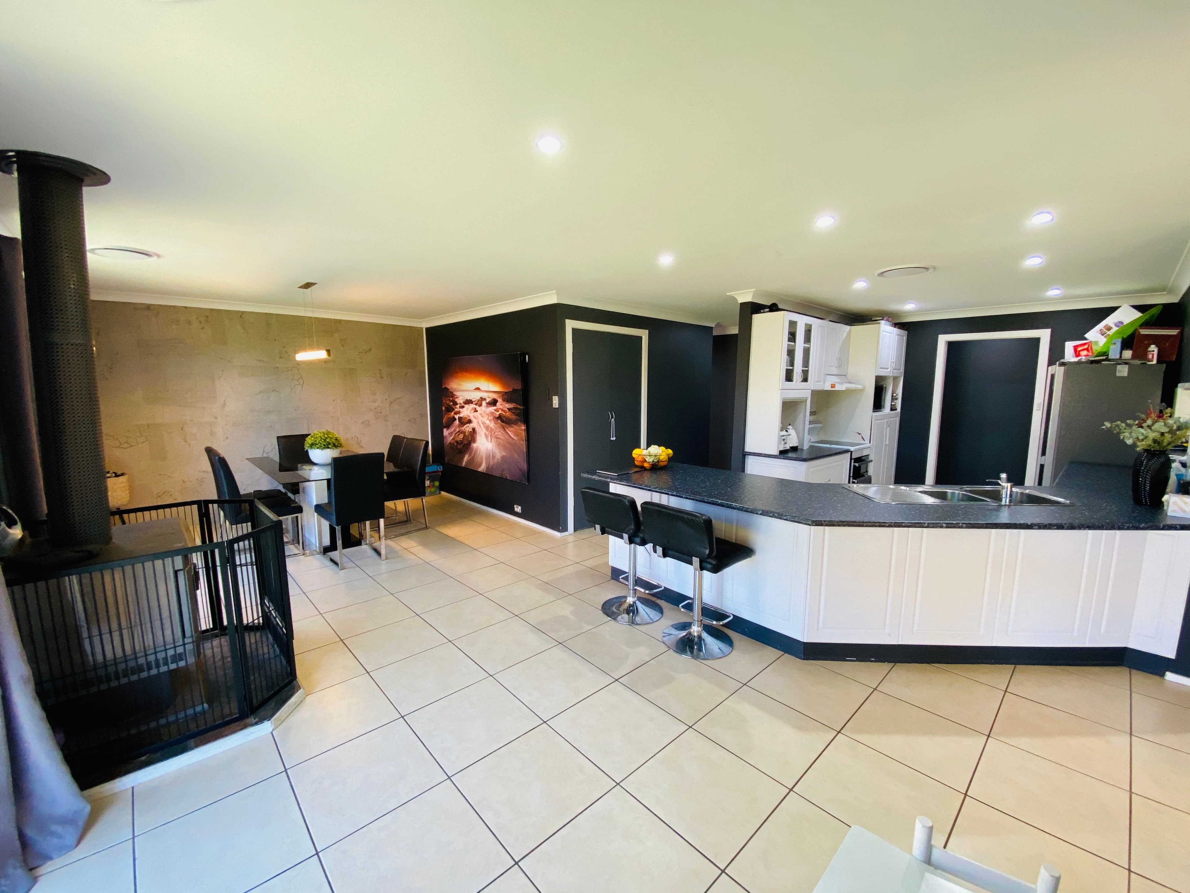 14 Crichton Cresent, Young NSW 2594, Young - Thumbnail 4