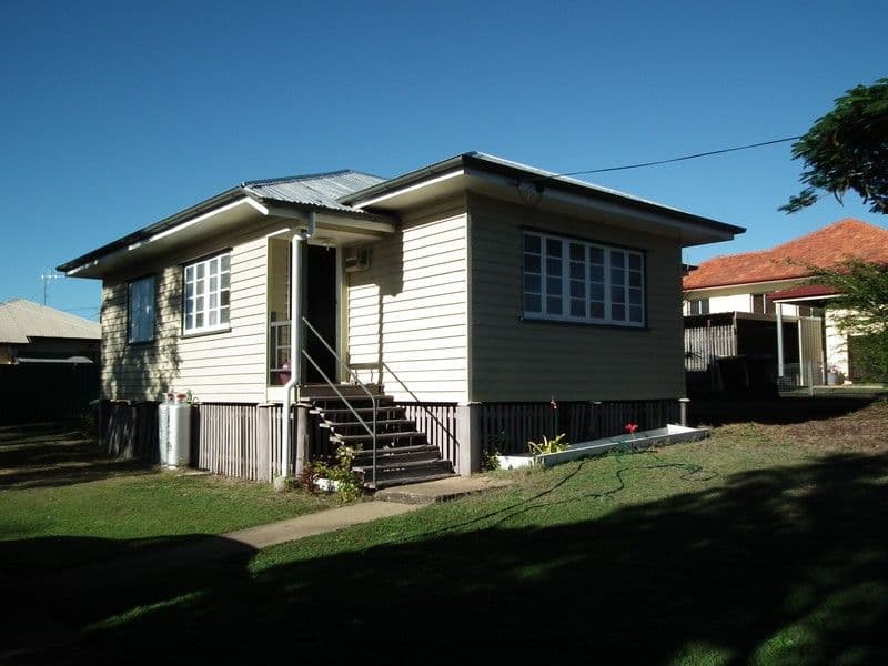 9 Christensen Crescent, MARYBOROUGH QLD 4650, Maryborough - Image 1