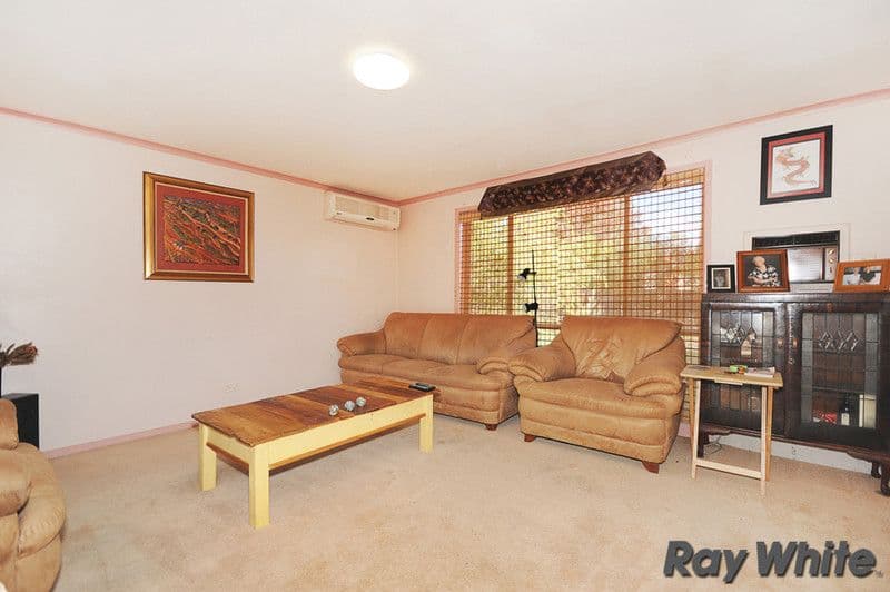 24 Outtrim Avenue, CALWELL ACT 2905, Calwell - Thumbnail 3